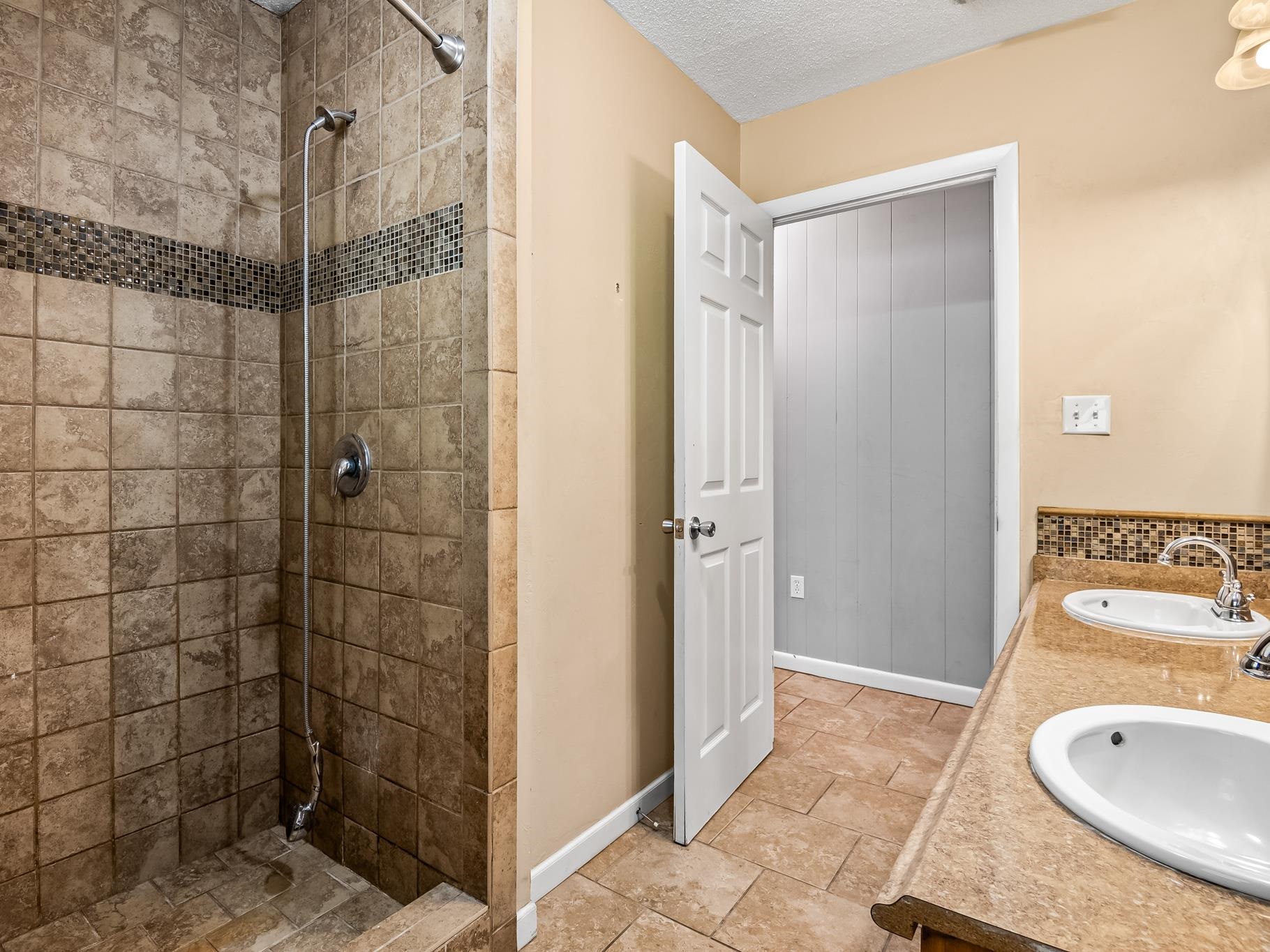103 Center Street, Panacea, Florida image 25