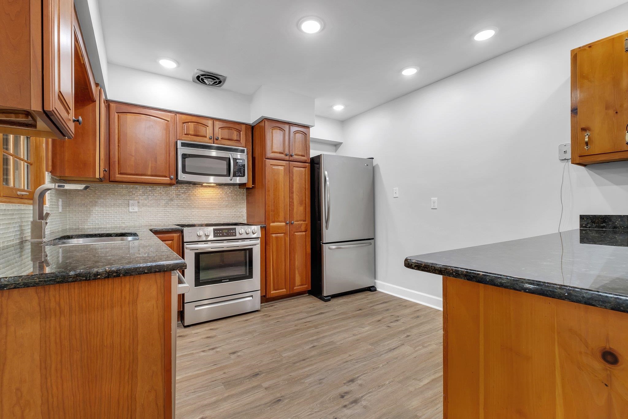 1120 Sarasota Drive, Tallahassee, Florida image 12