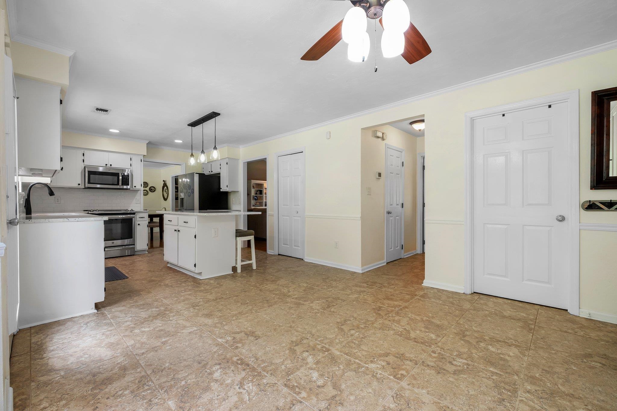 2917 Giverny Circle, Tallahassee, Texas image 25