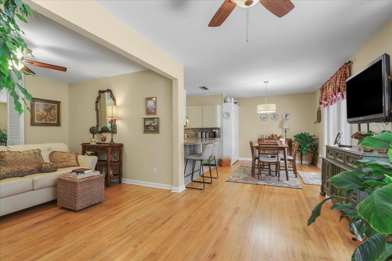 1115 Sandhurst Drive, Tallahassee, Florida image 13