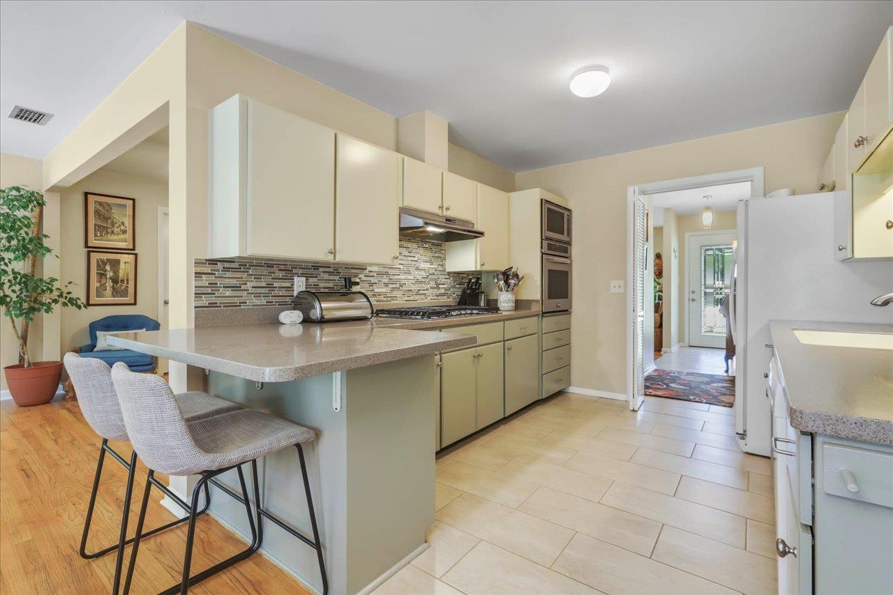 1115 Sandhurst Drive, Tallahassee, Florida image 7