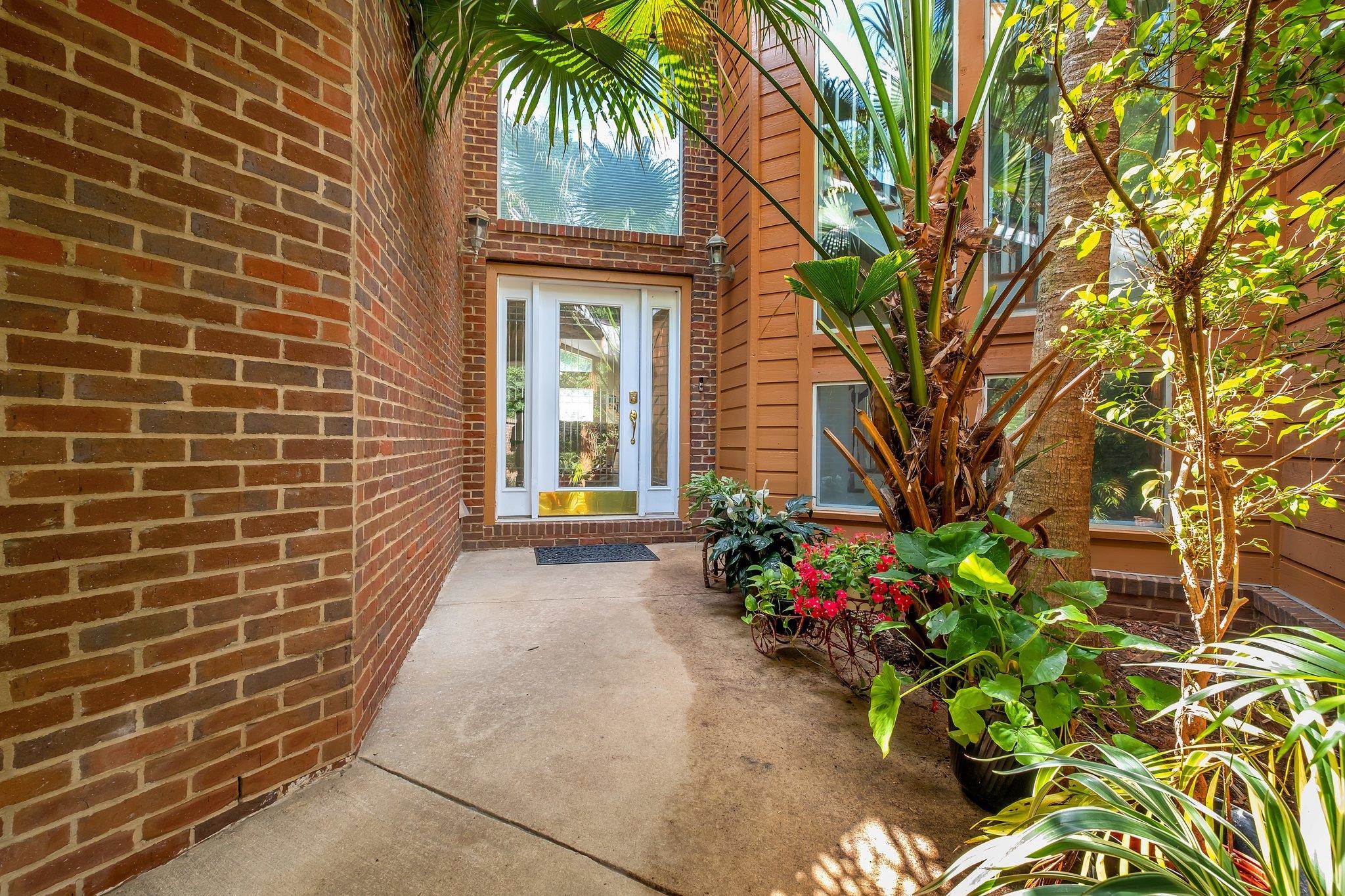 8171 Elysian Way, Tallahassee, Texas image 1