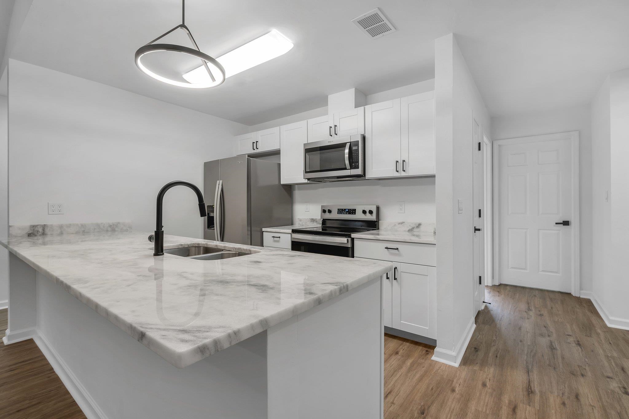 4537 Wesley Drive, Tallahassee, Texas image 5