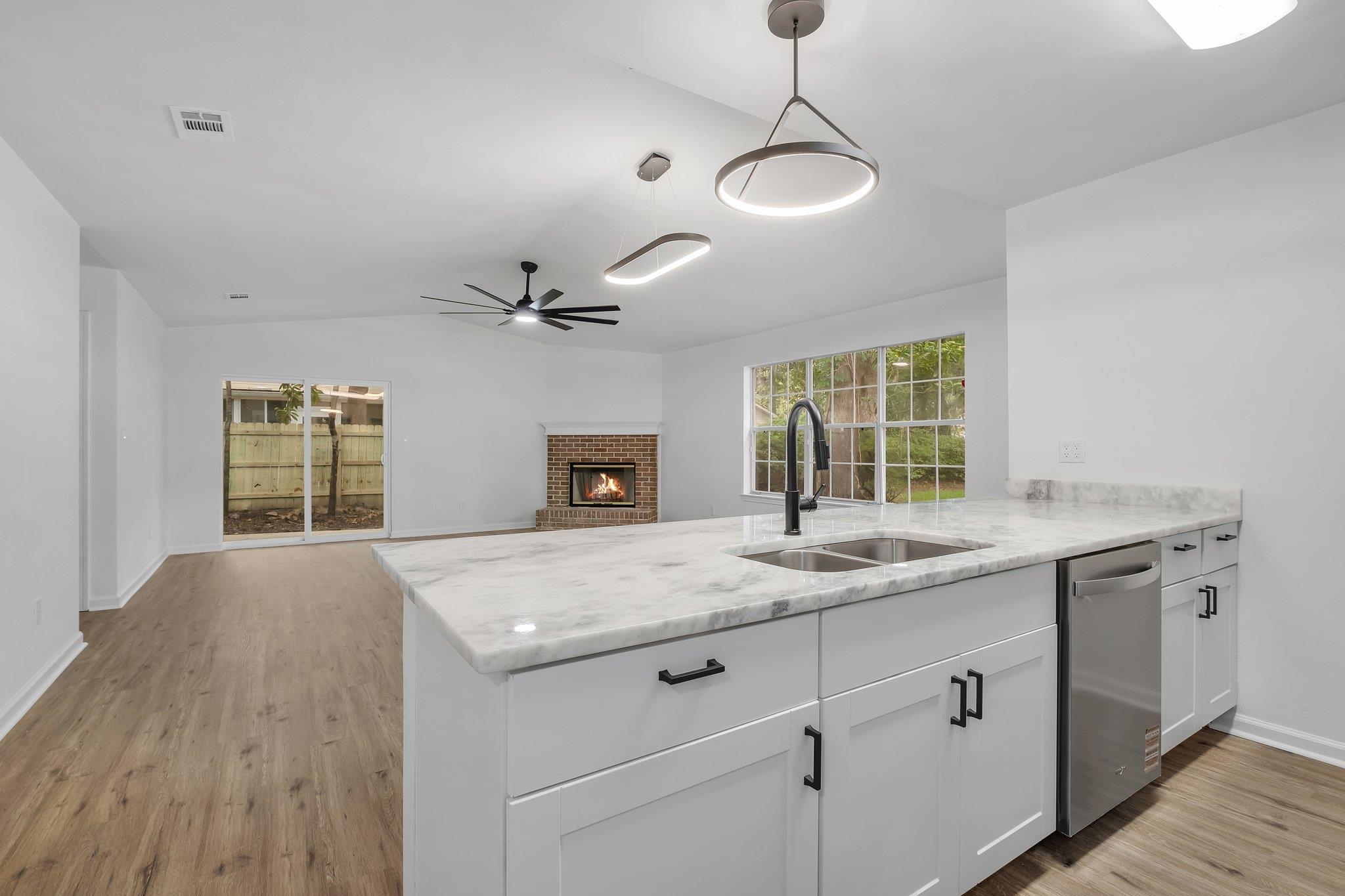 4537 Wesley Drive, Tallahassee, Texas image 7