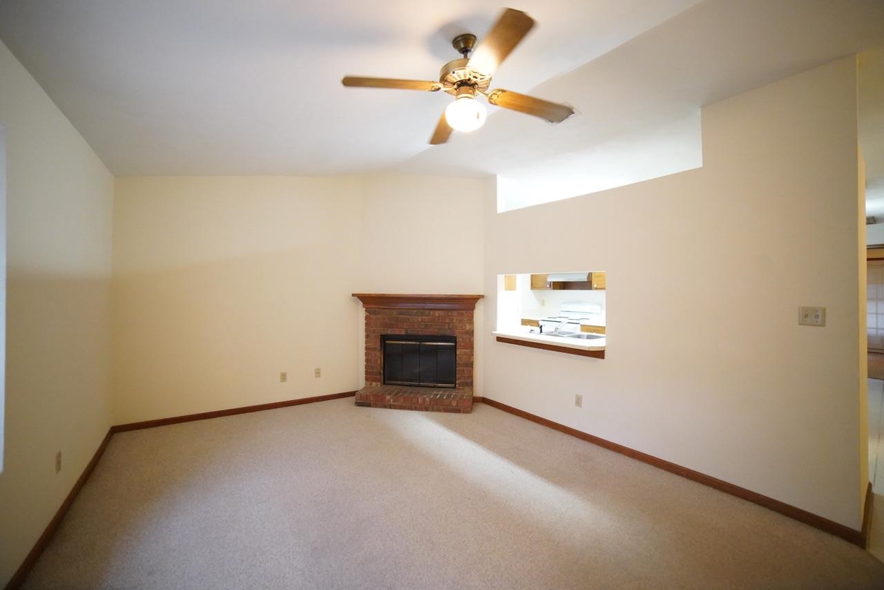 200 W Whetherbine Way, Tallahassee, Texas image 3