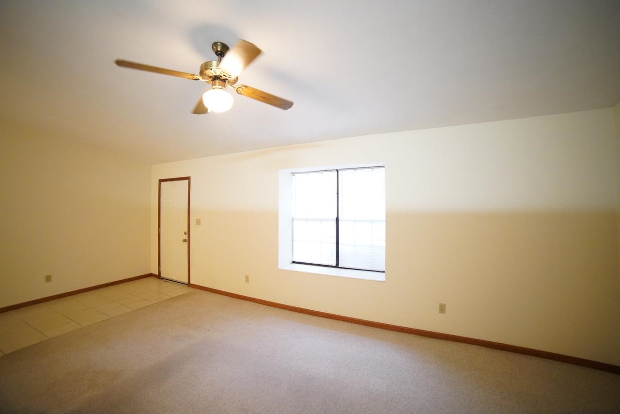 200 W Whetherbine Way, Tallahassee, Texas image 4
