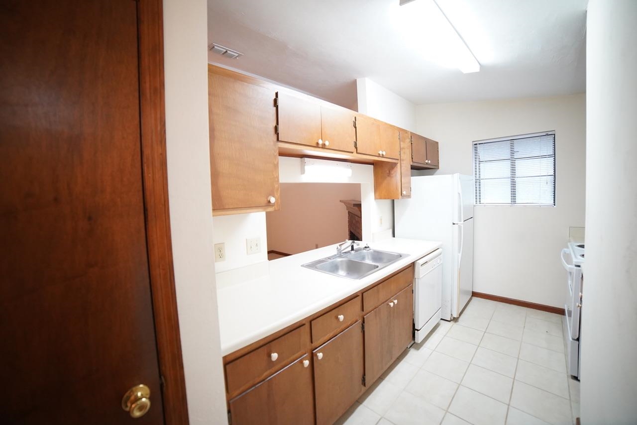 200 W Whetherbine Way, Tallahassee, Texas image 6