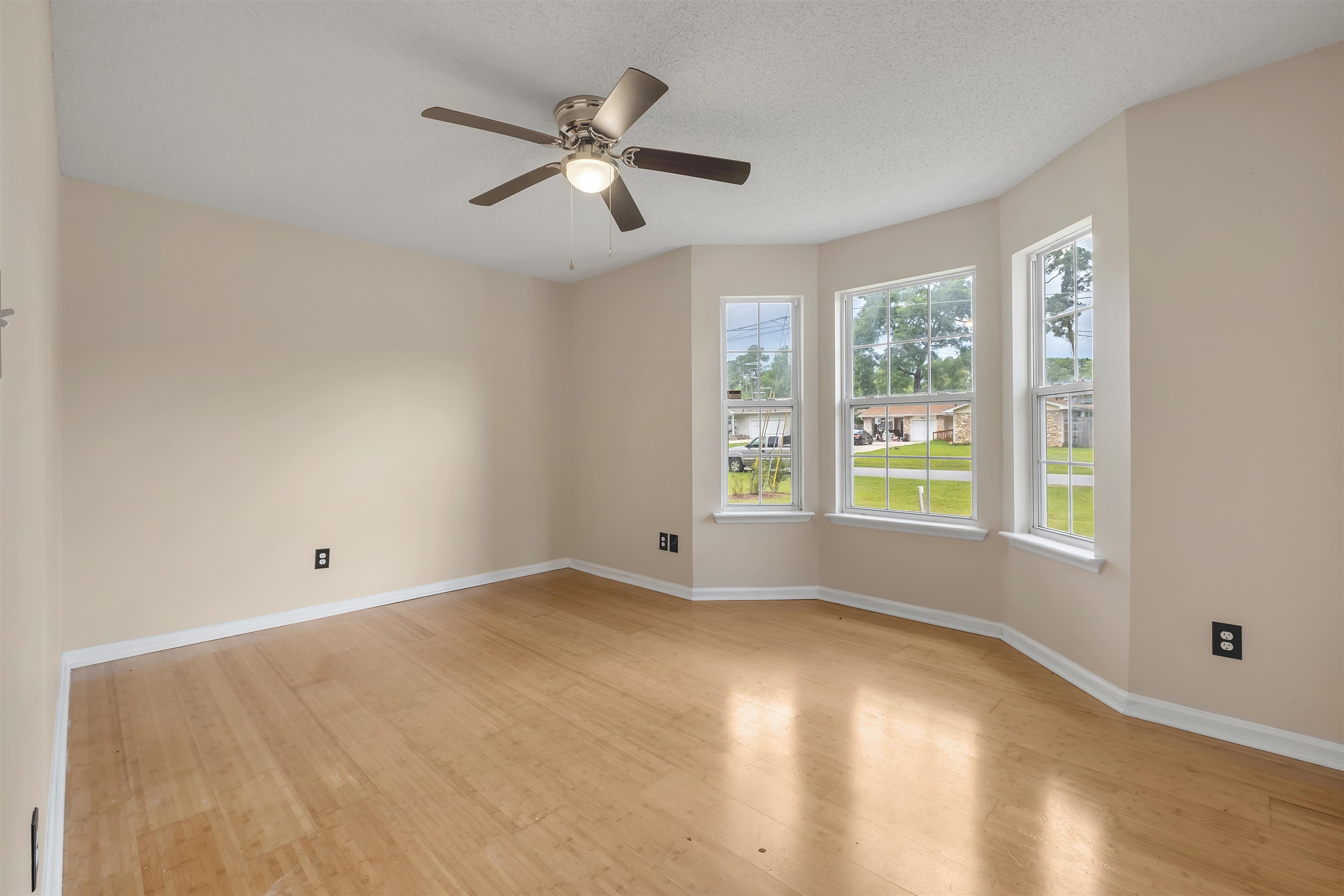 5609 Mossy Top Way, Tallahassee, Texas image 10