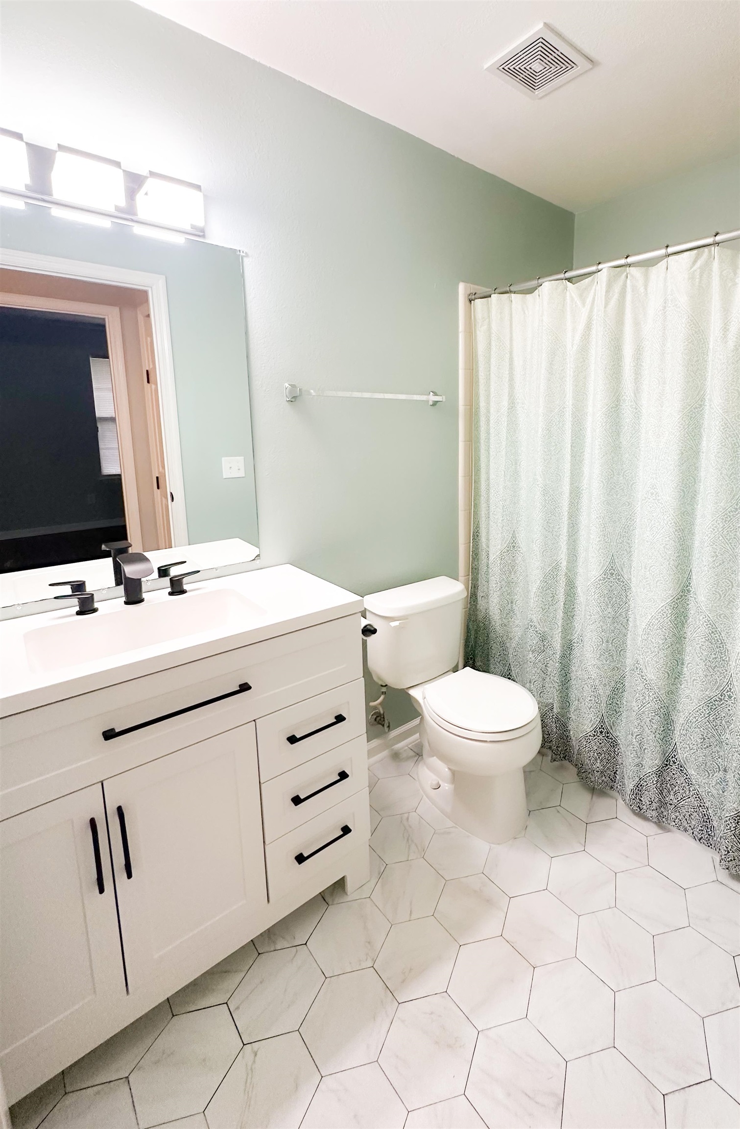 7410 Heide Hill Trace