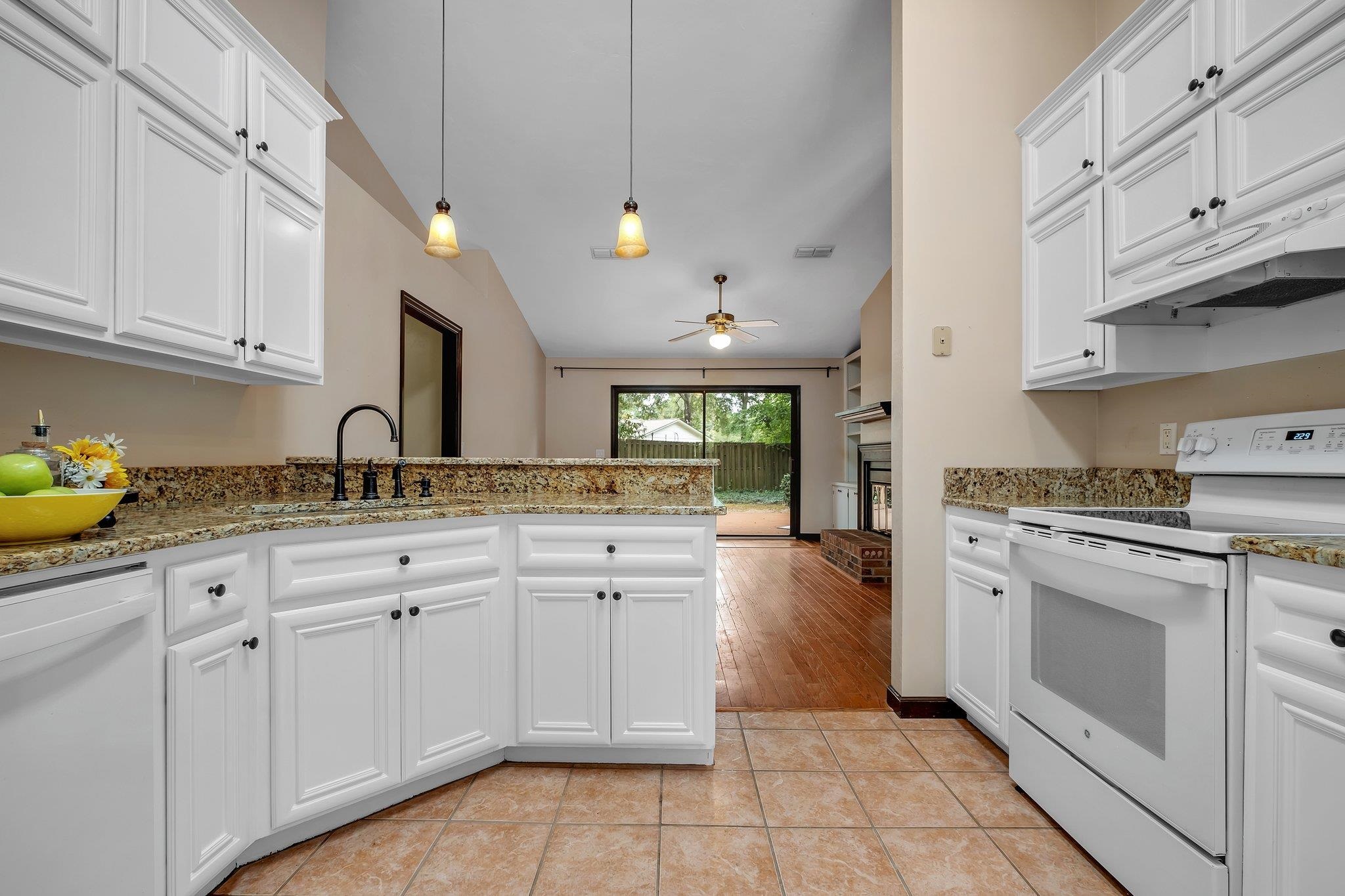 2825 Ohara Drive, Tallahassee, Texas image 11