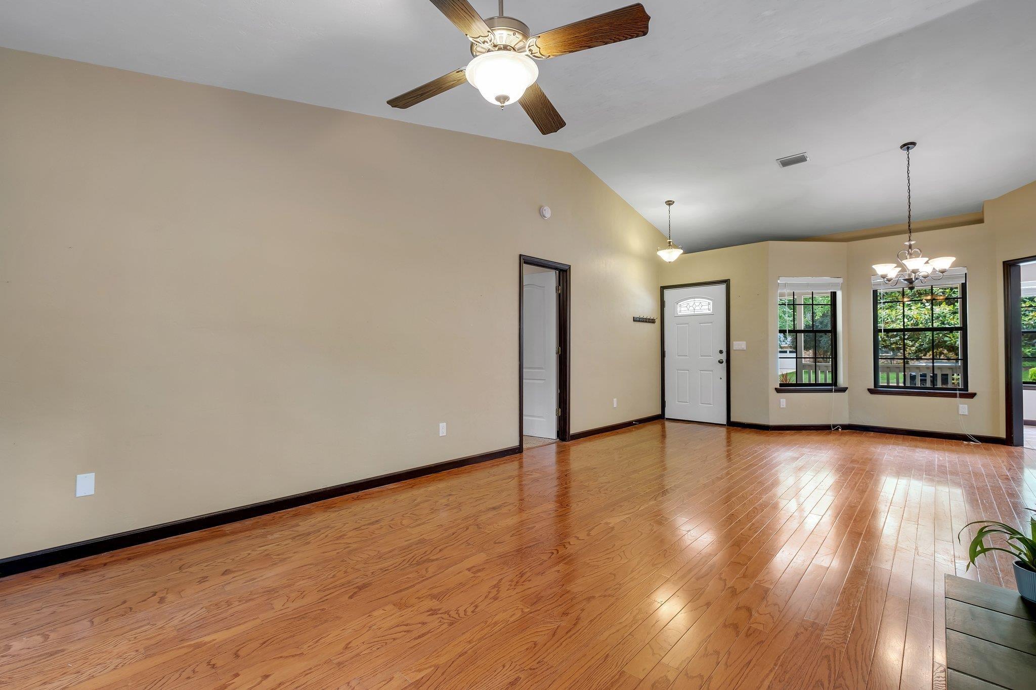 2825 Ohara Drive, Tallahassee, Texas image 9