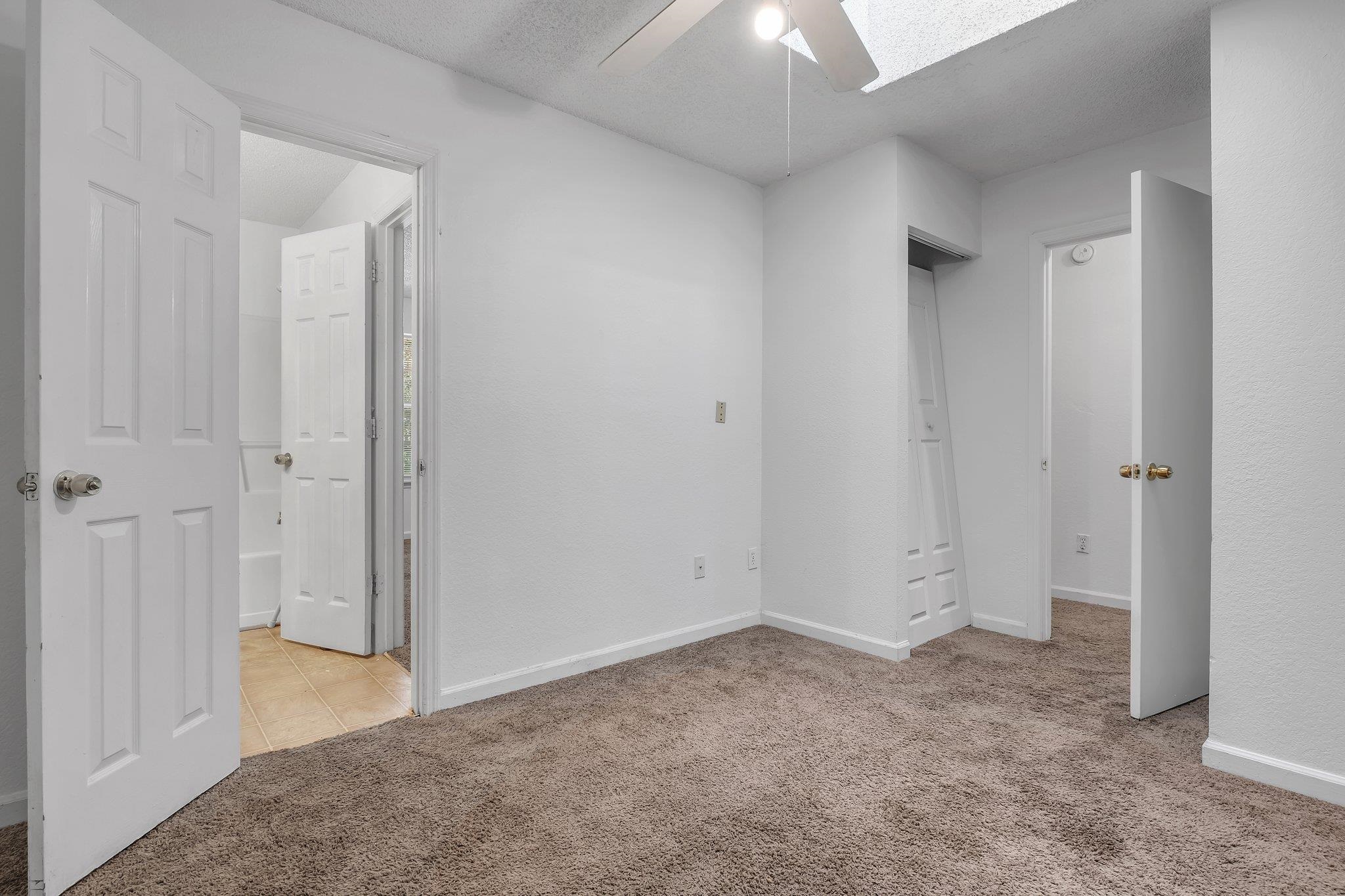 2467 Nugget Lane, Tallahassee, Texas image 15