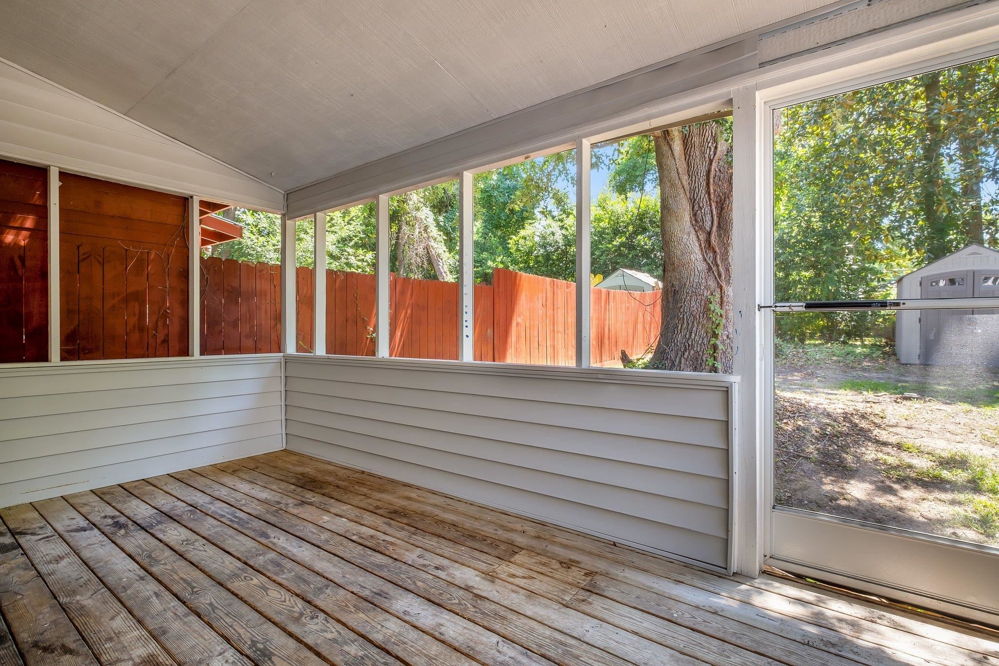2467 Nugget Lane, Tallahassee, Texas image 19