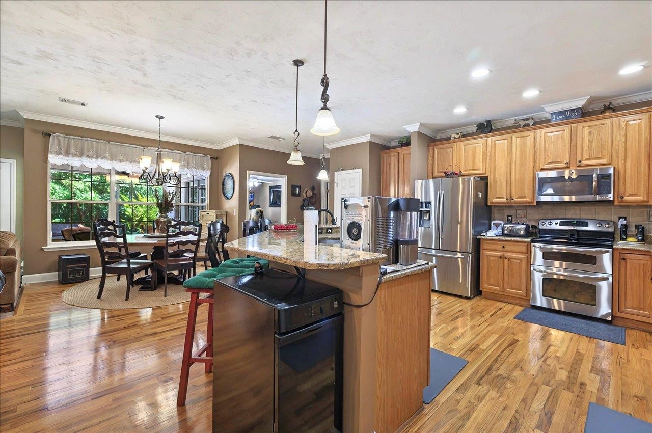 2451 Bass Bay Drive, Tallahassee, Florida image 11