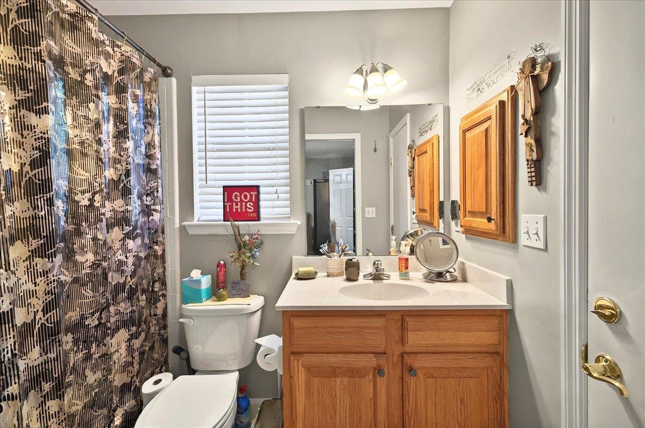 2451 Bass Bay Drive, Tallahassee, Florida image 31