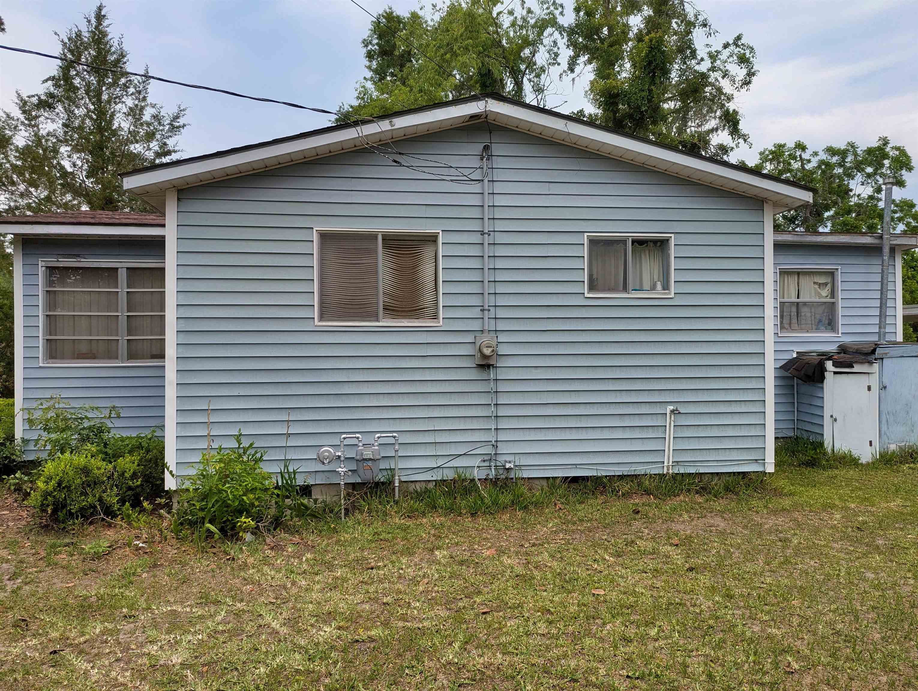 189 SE Stephens Avenue, Madison, Florida image 2