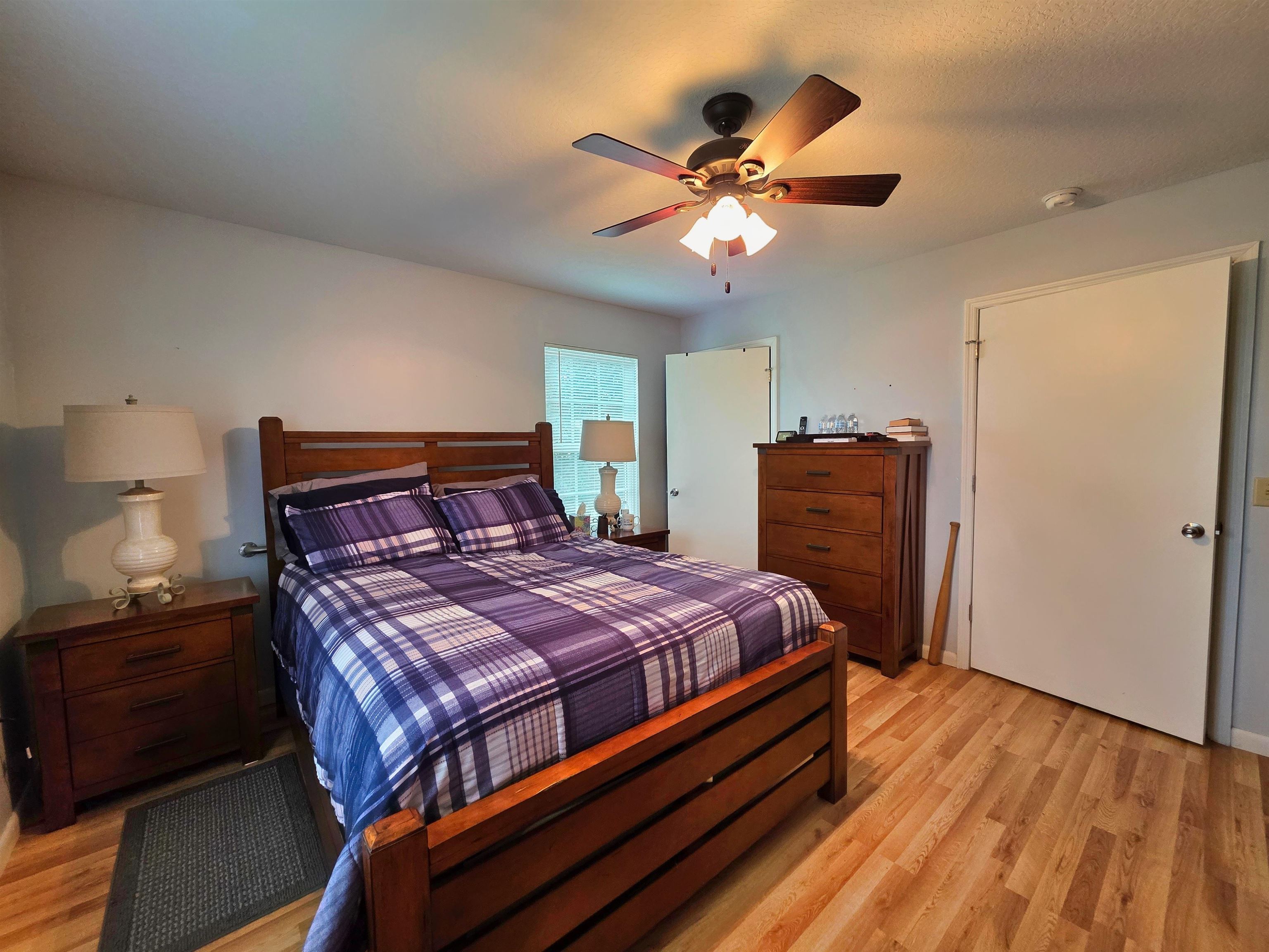 715 SE Lakeshore Drive, Madison, Texas image 15