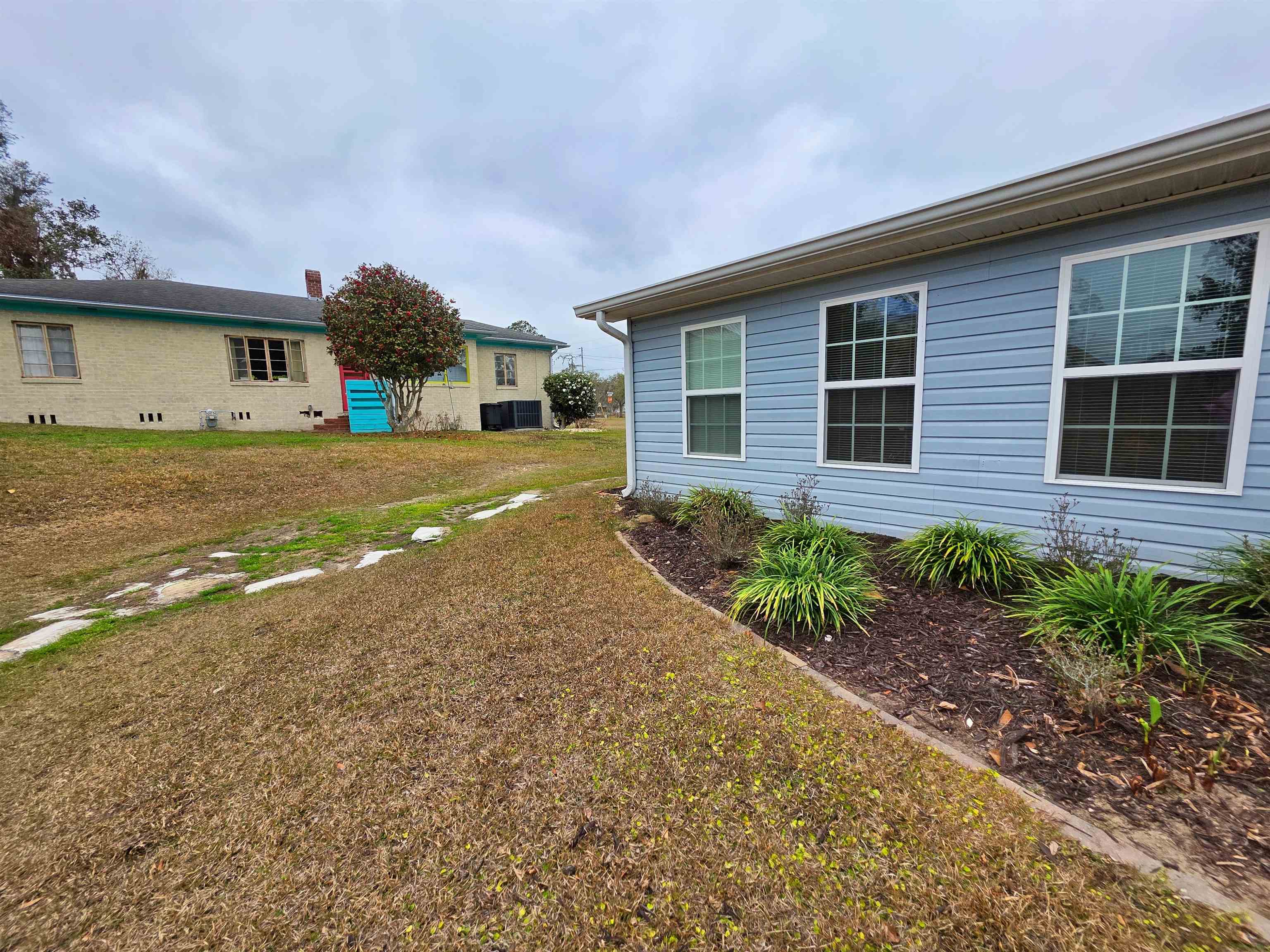 715 SE Lakeshore Drive, Madison, Texas image 27