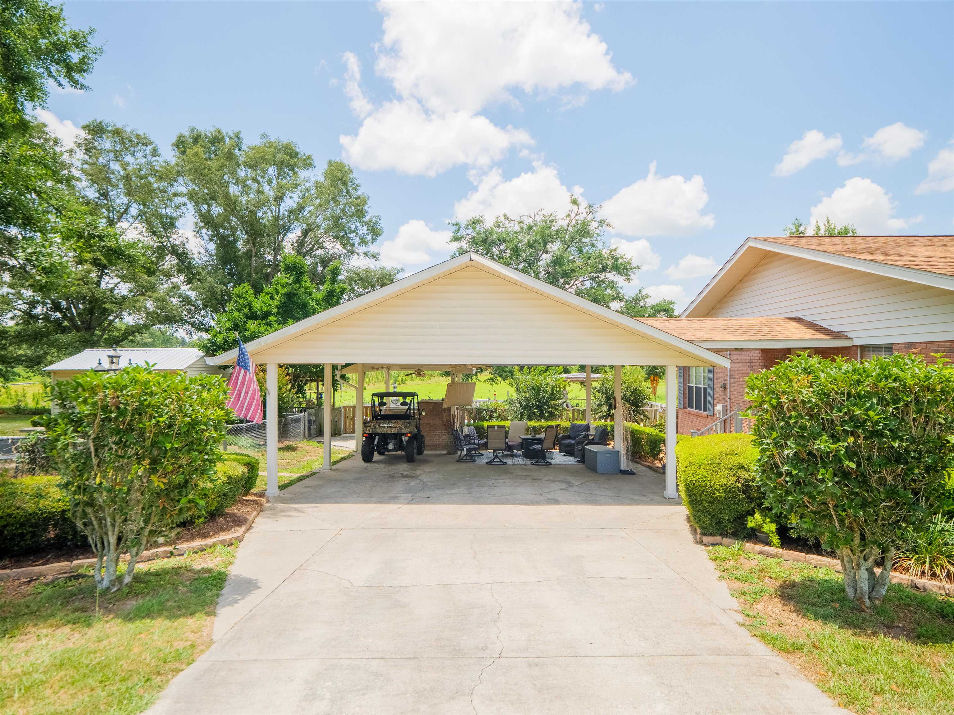 181 NE Biltmore Road, Madison, Texas image 25