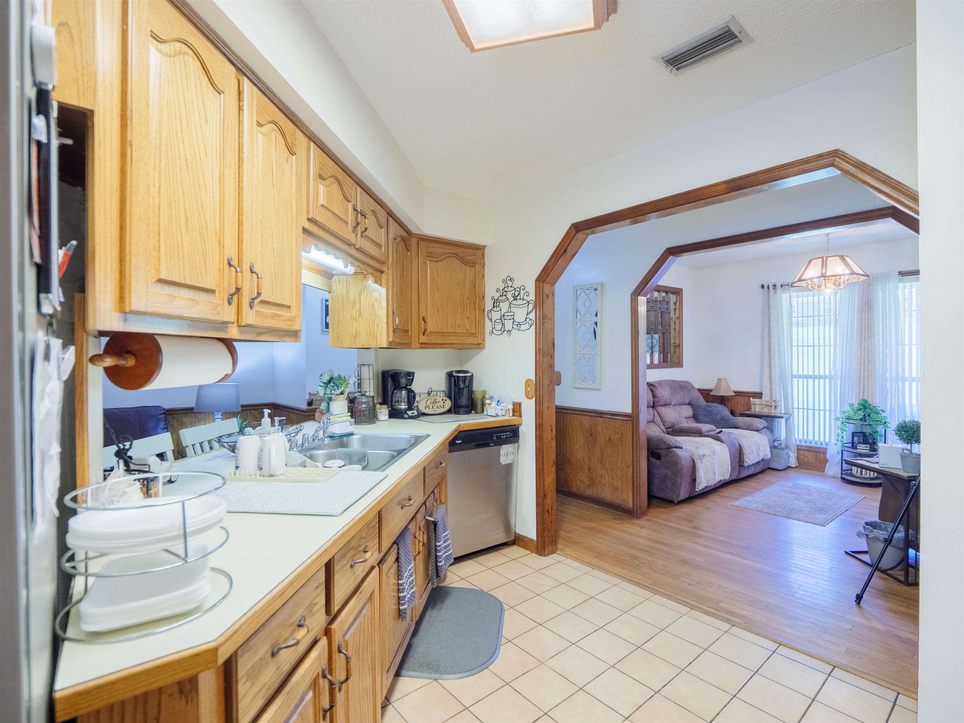 181 NE Biltmore Road, Madison, Texas image 5