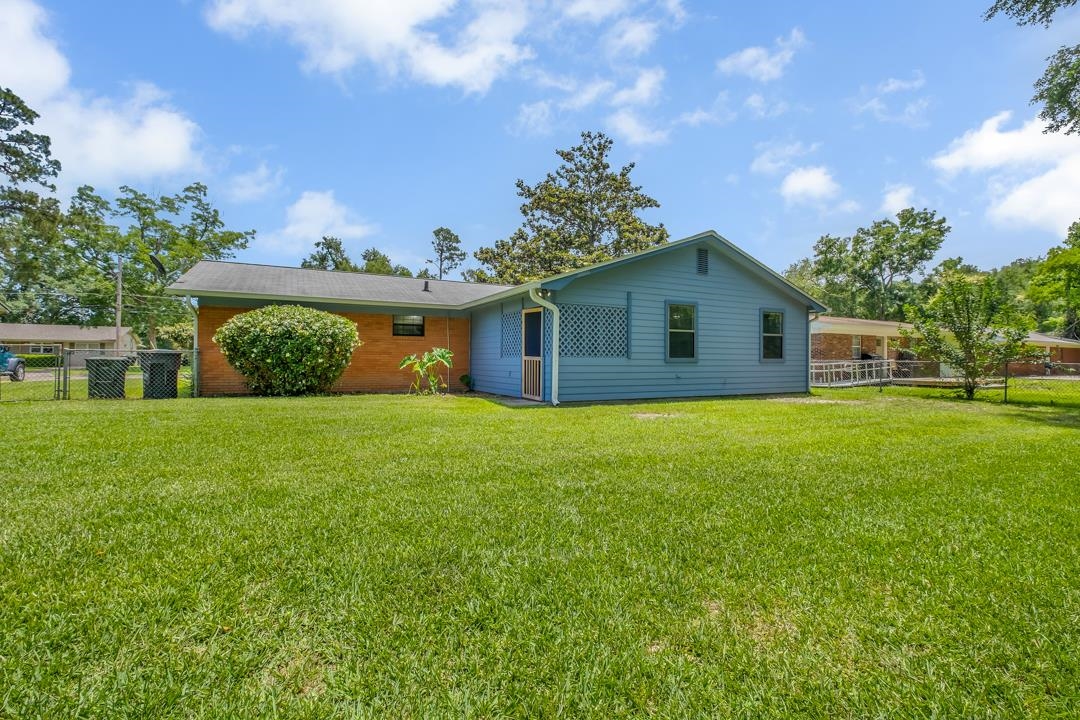 820 Essex Drive, Tallahassee, Texas image 39