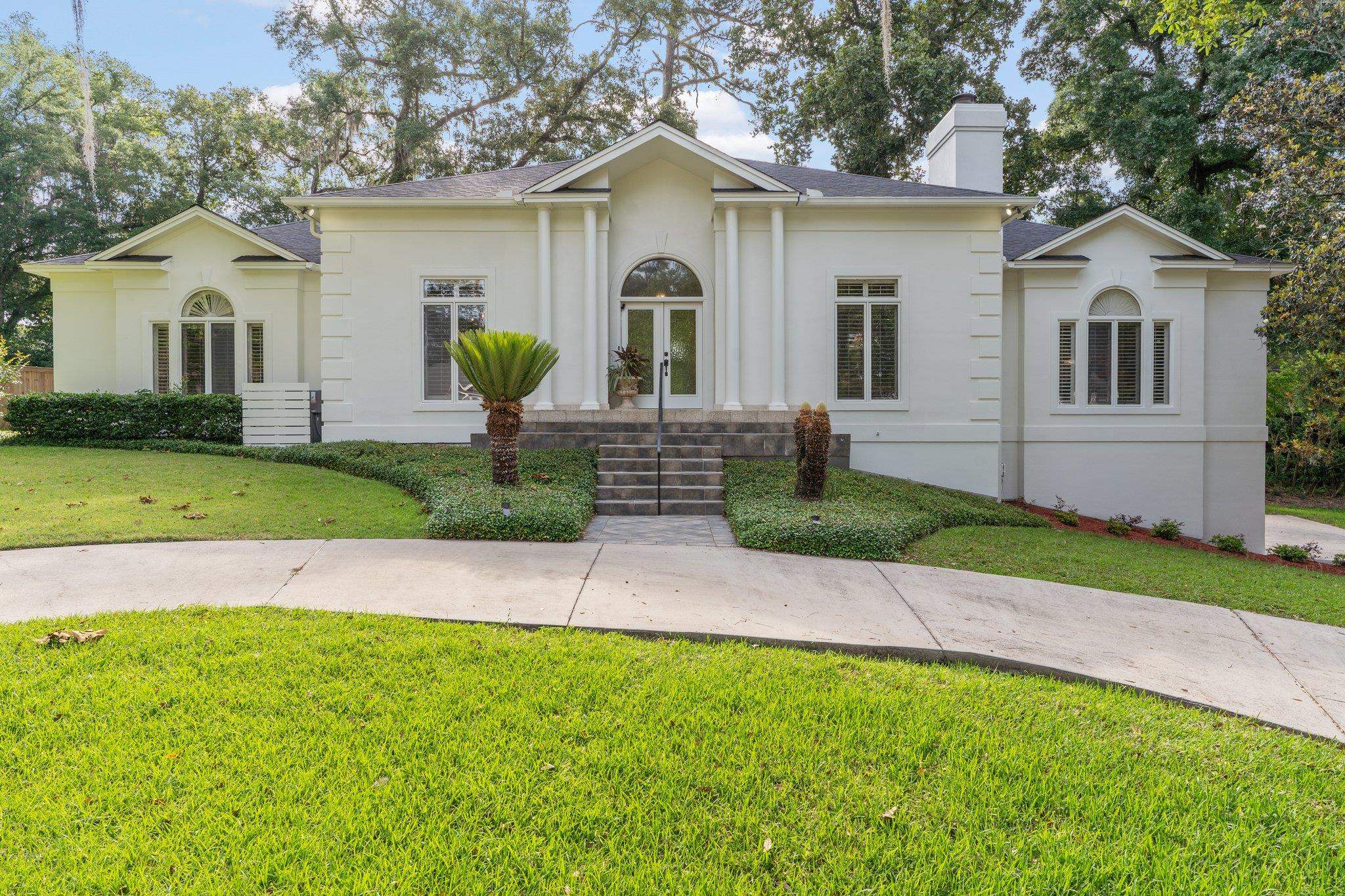 2825 Asbury Hill Drive, Tallahassee, Florida image 1