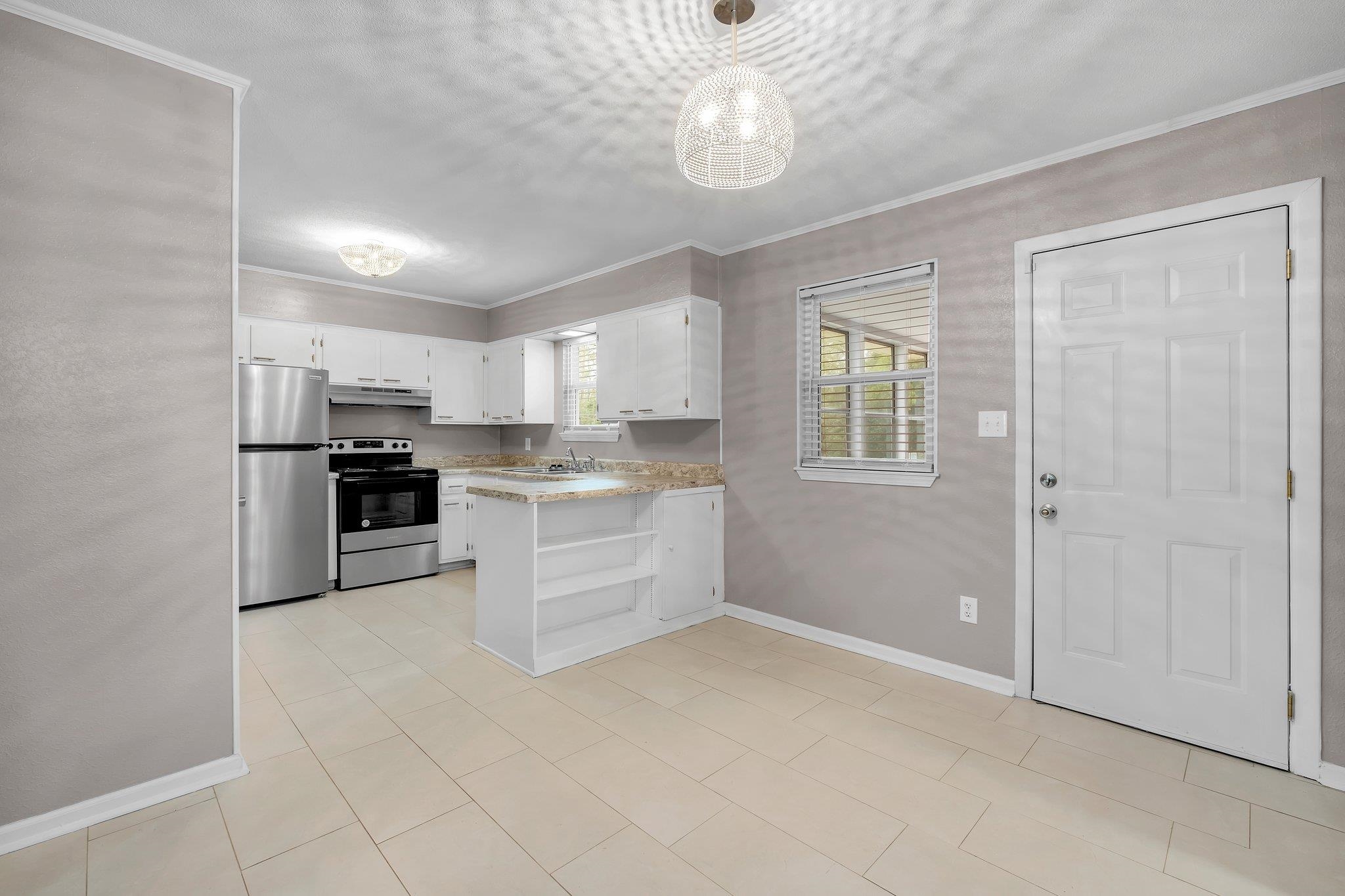 3222 Beacon Street, Tallahassee, Florida image 2