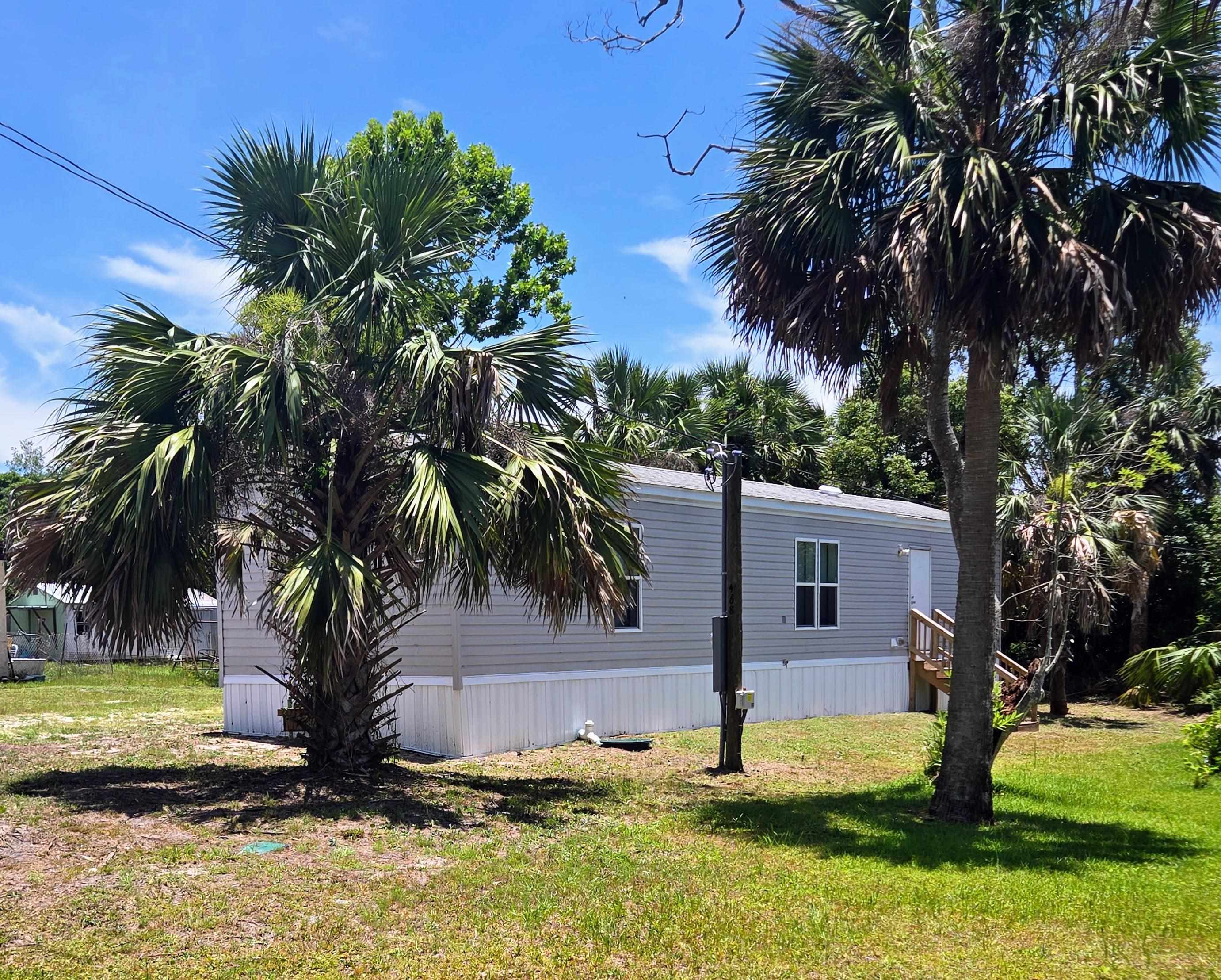 468 Ling Street, Port St Joe, Florida image 2
