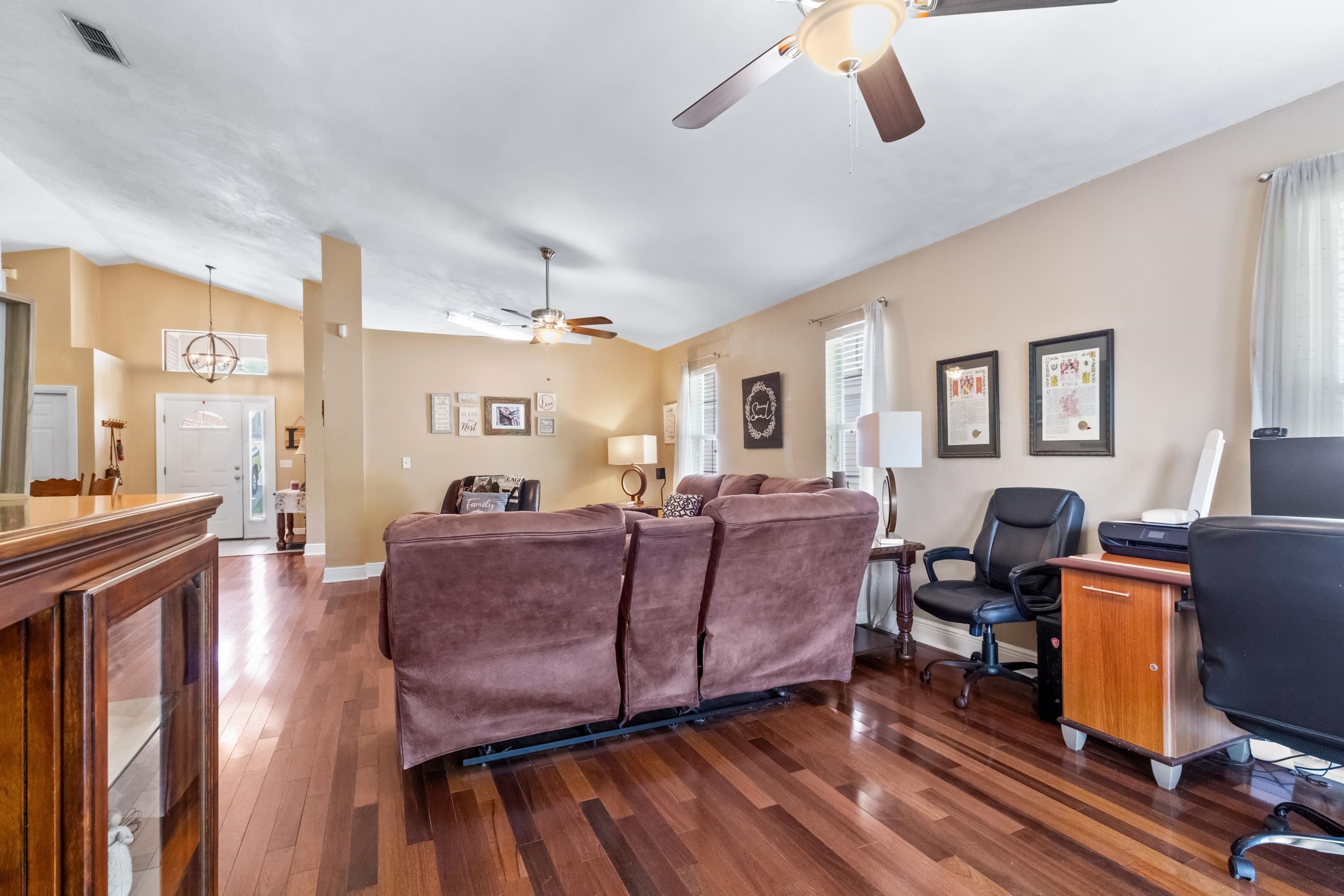 1586 Sweet Plum Circle, Tallahassee, Texas image 21