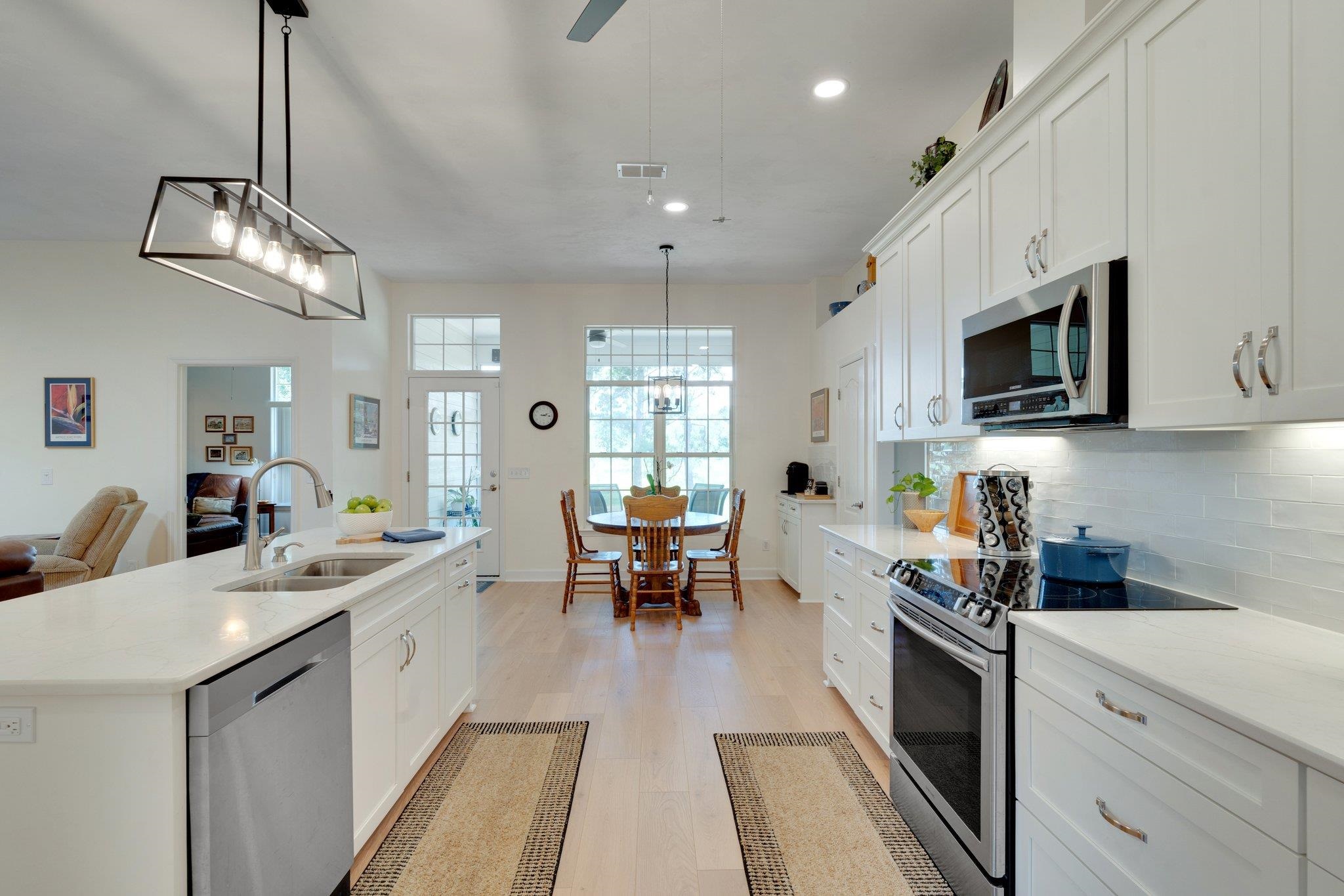 3188 Hawks Landing Drive, Tallahassee, Texas image 12