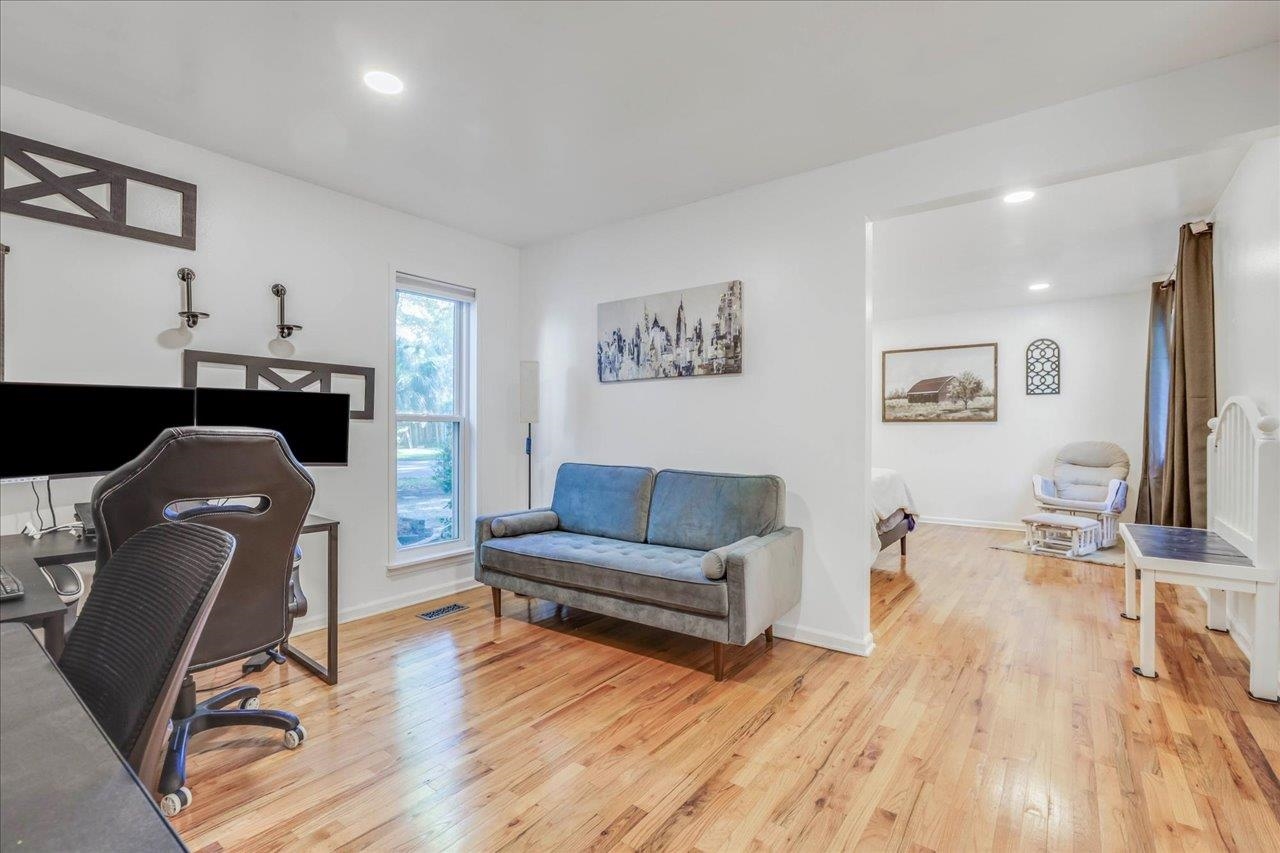 2978 Bay Shore Drive, Tallahassee, Texas image 17