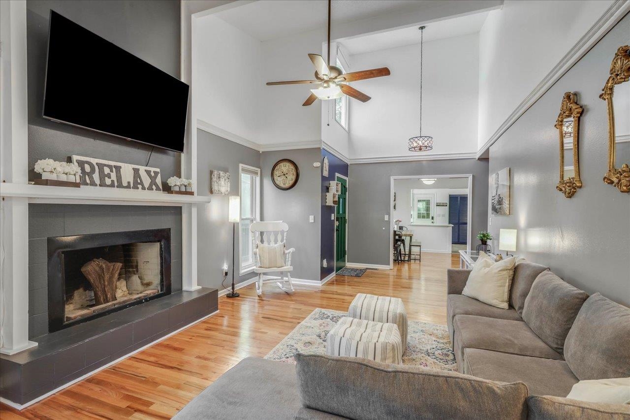 2978 Bay Shore Drive, Tallahassee, Texas image 3
