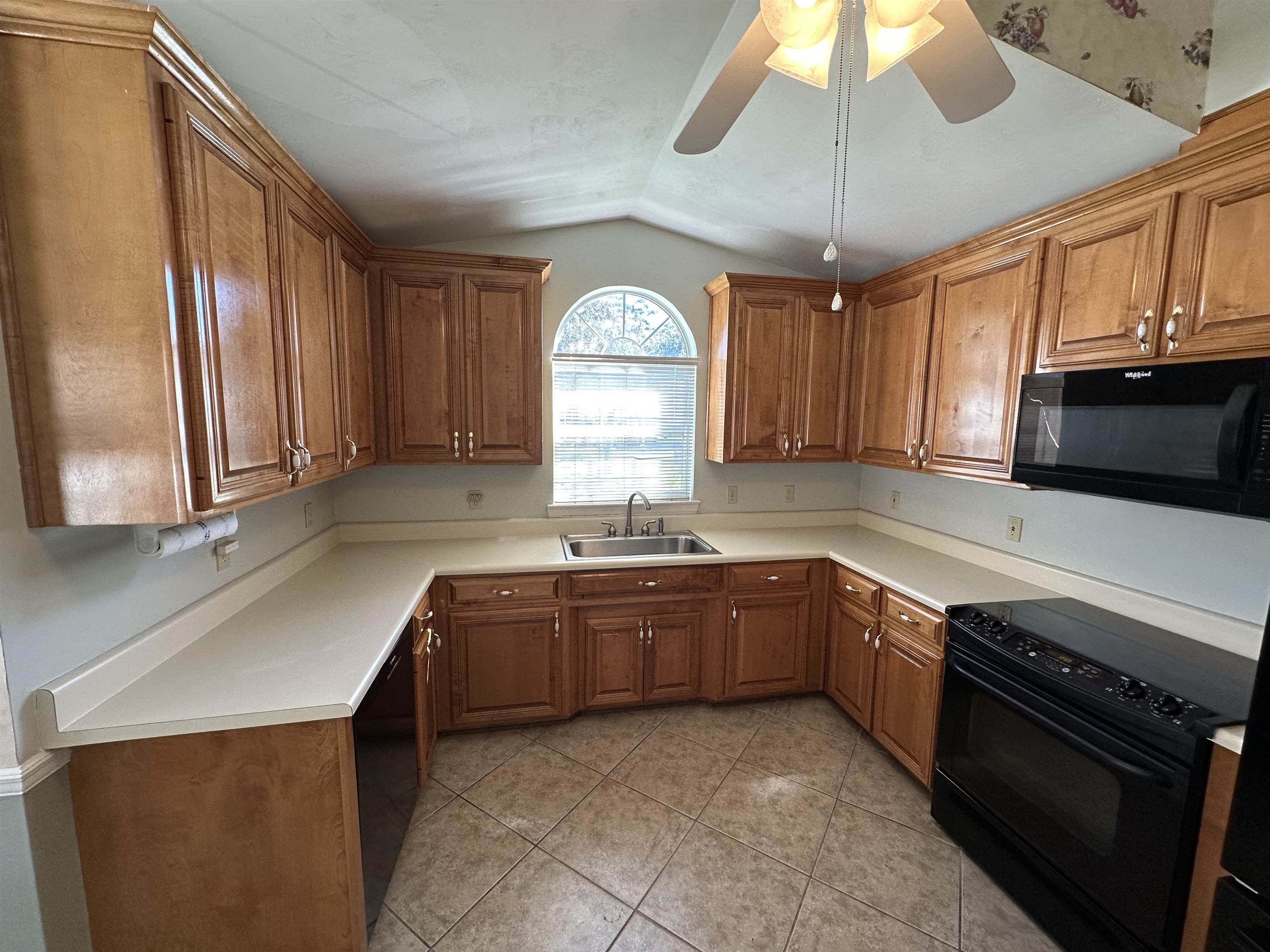 5356 Tewkesbury Trace, Tallahassee, Texas image 7