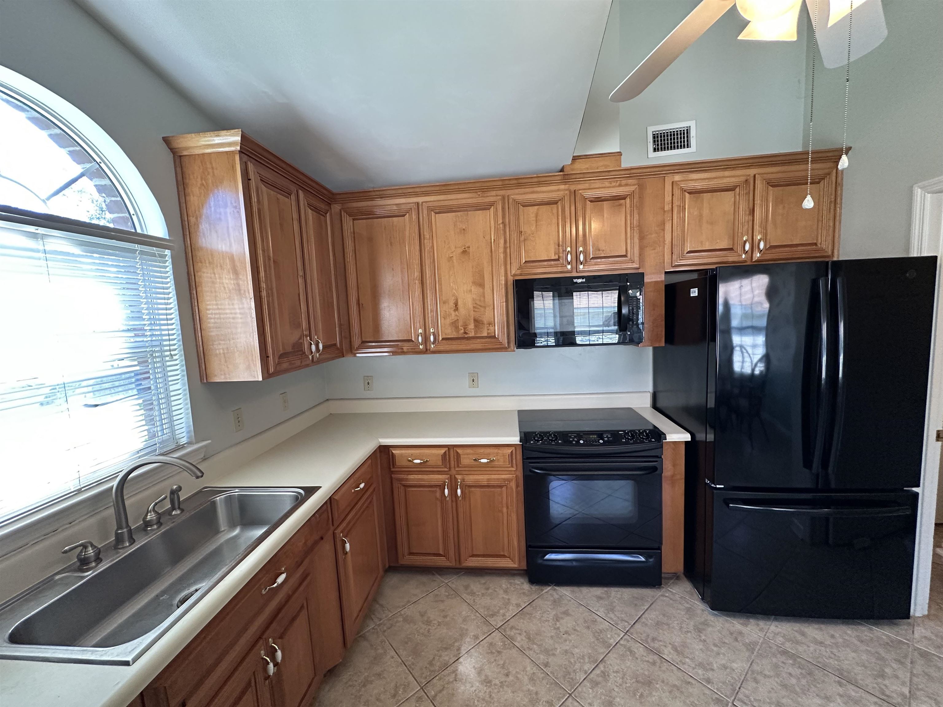 5356 Tewkesbury Trace, Tallahassee, Texas image 8