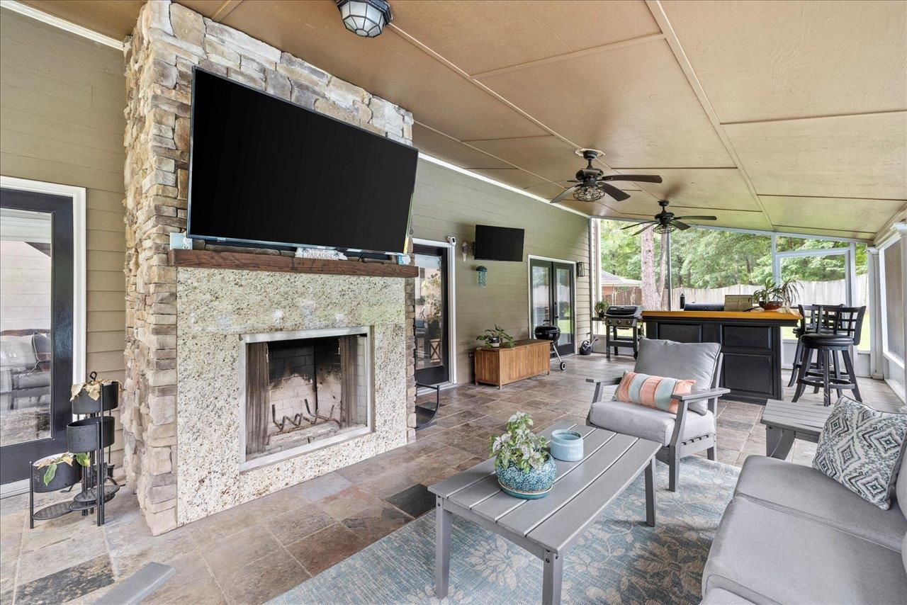 8888 Saltcoates Court, Tallahassee, Florida image 37