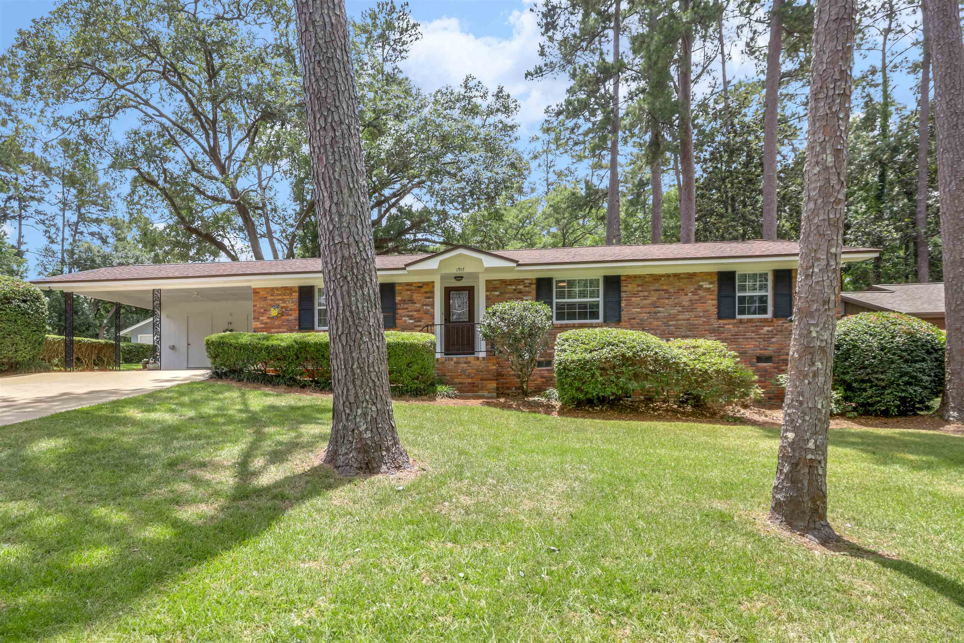 1917 Sharon Road, Tallahassee, Texas image 2
