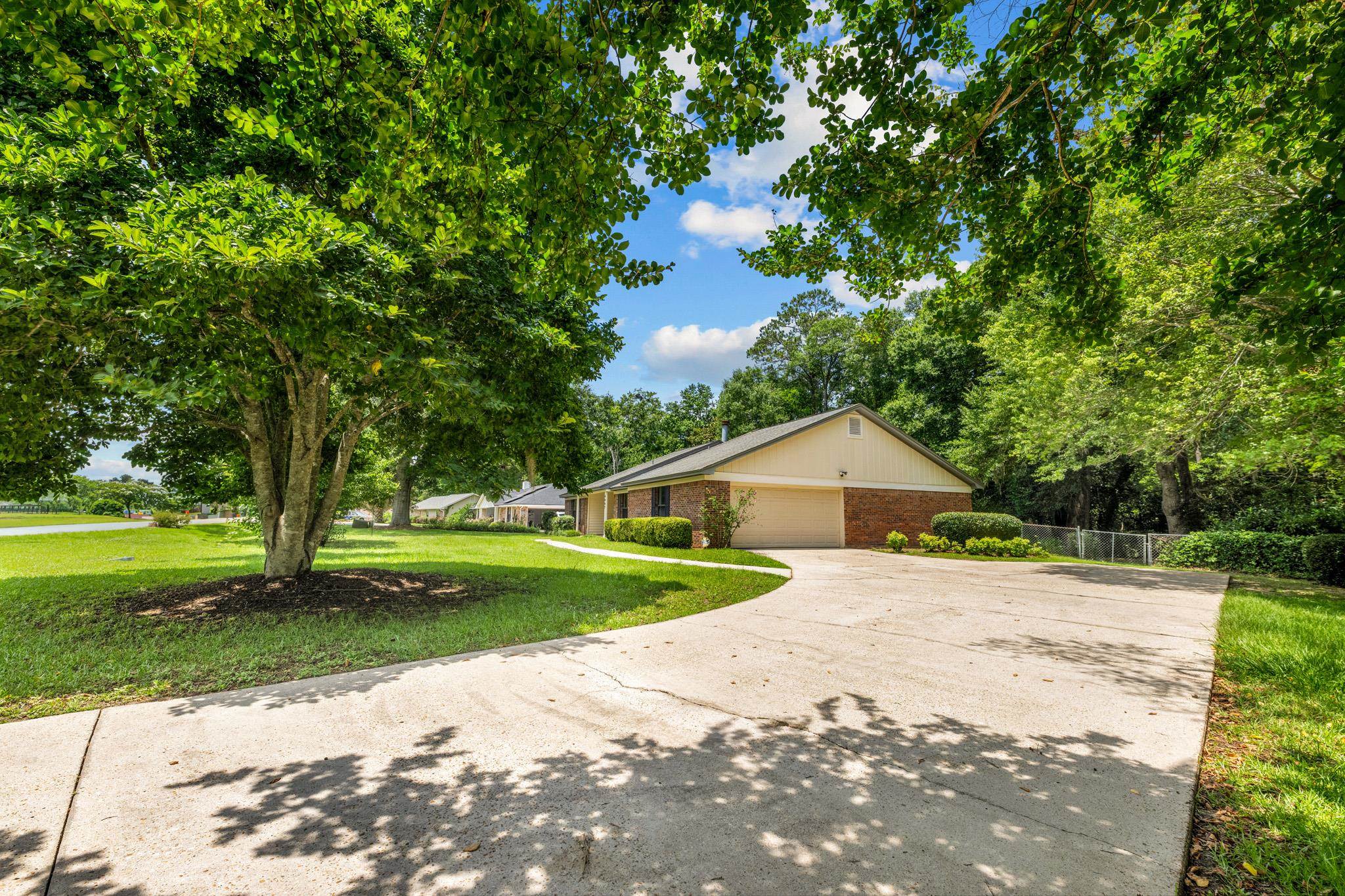 4447 Camden, Tallahassee, Florida image 5