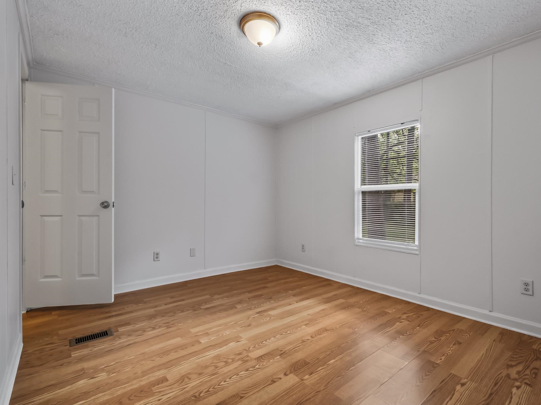 2081 Mistletoe Court, Tallahassee, Texas image 31