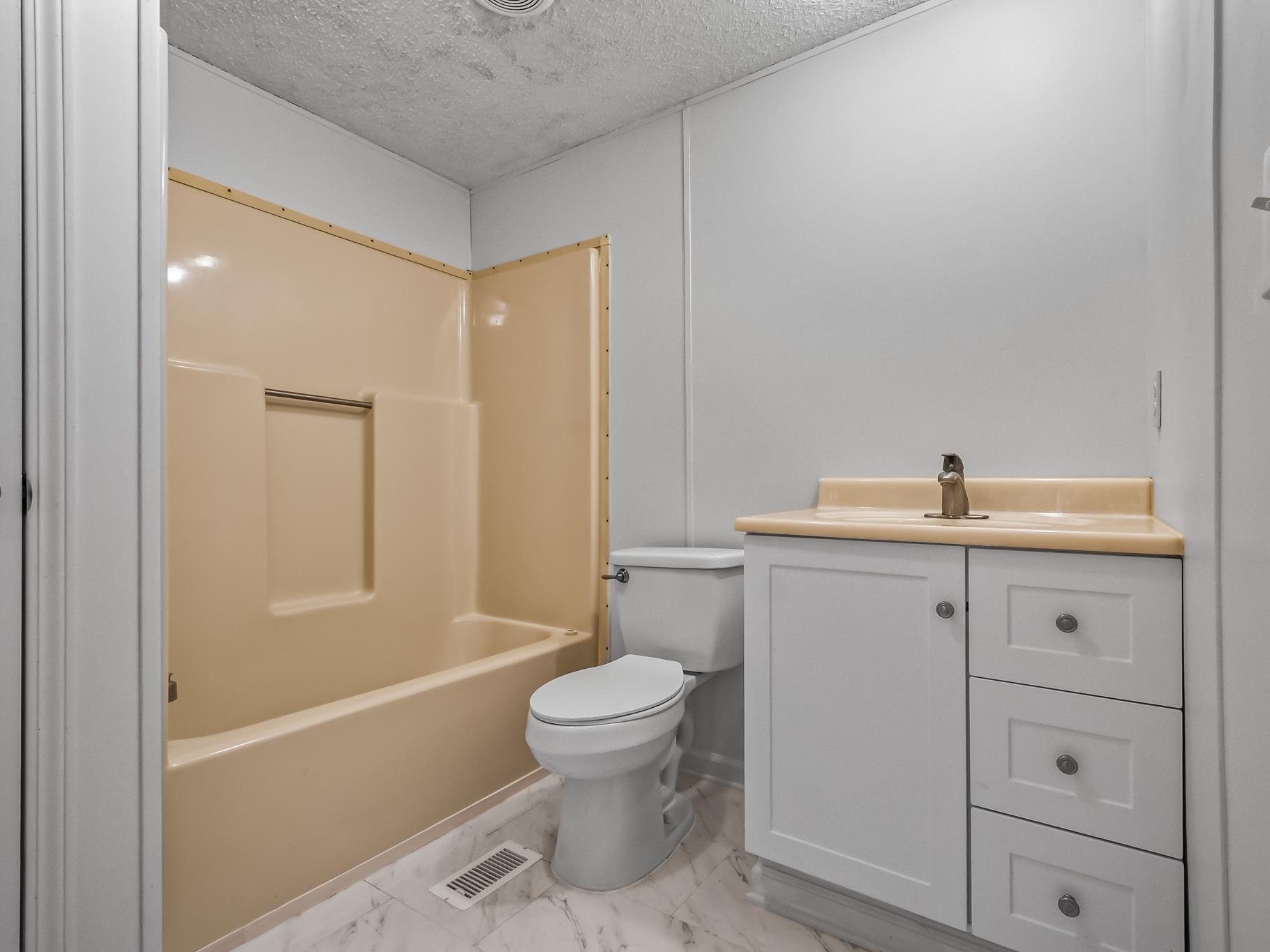 2081 Mistletoe Court, Tallahassee, Texas image 34