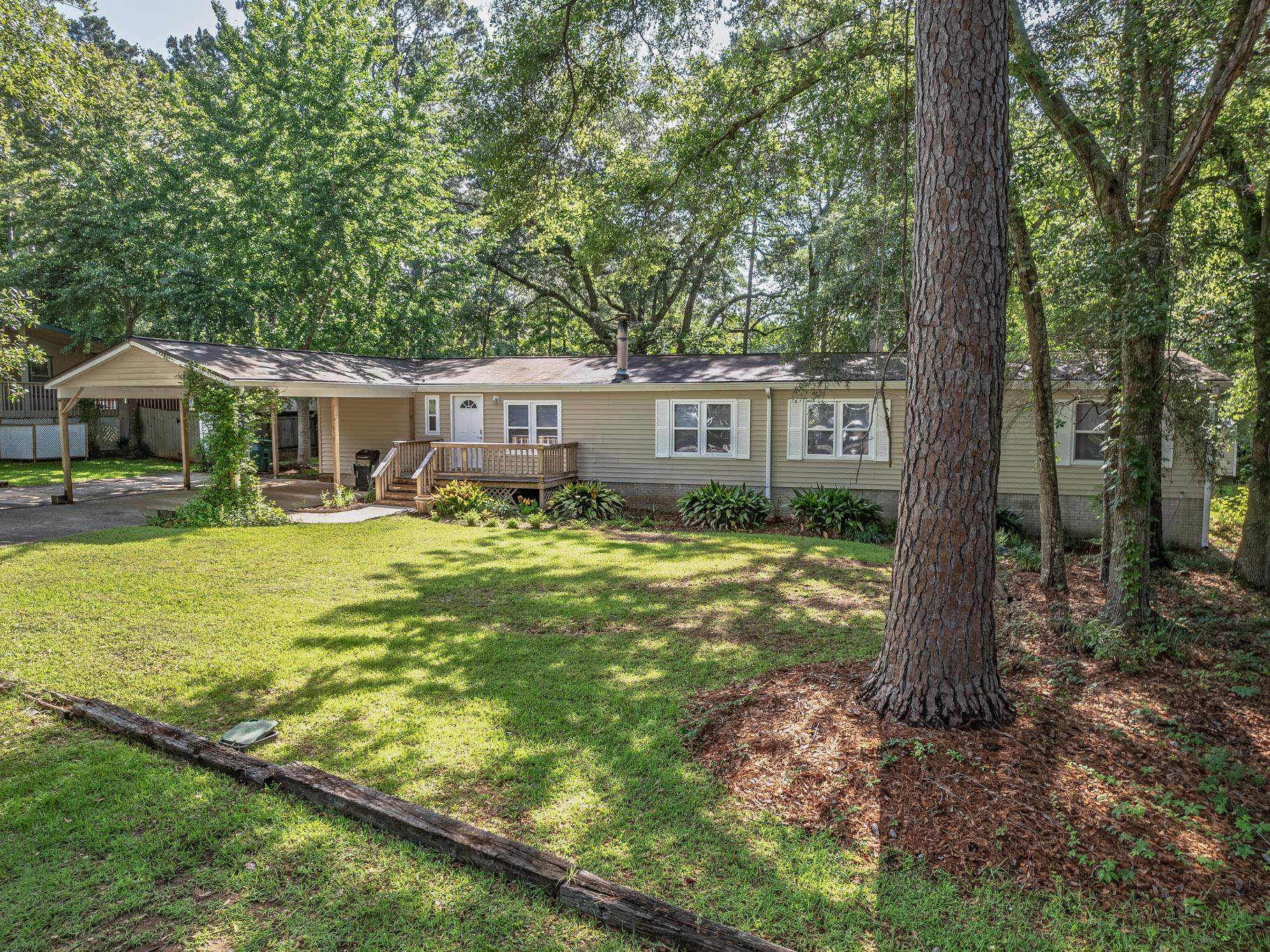 2081 Mistletoe Court, Tallahassee, Texas image 9