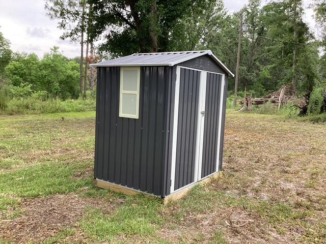 317 SE Centerwood Lane, Lee, Florida image 4