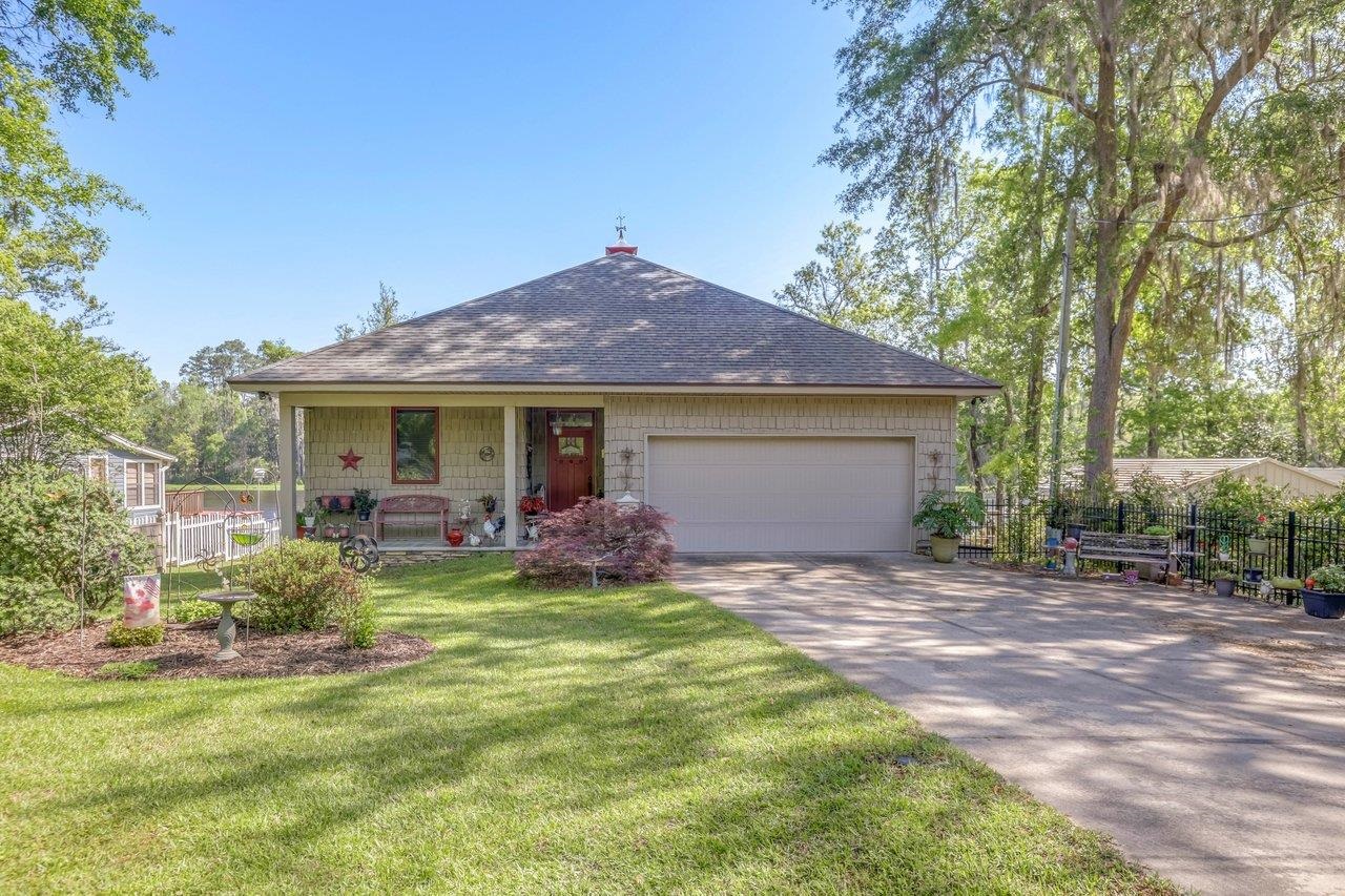 24064 Lanier Street, Tallahassee, Texas image 2