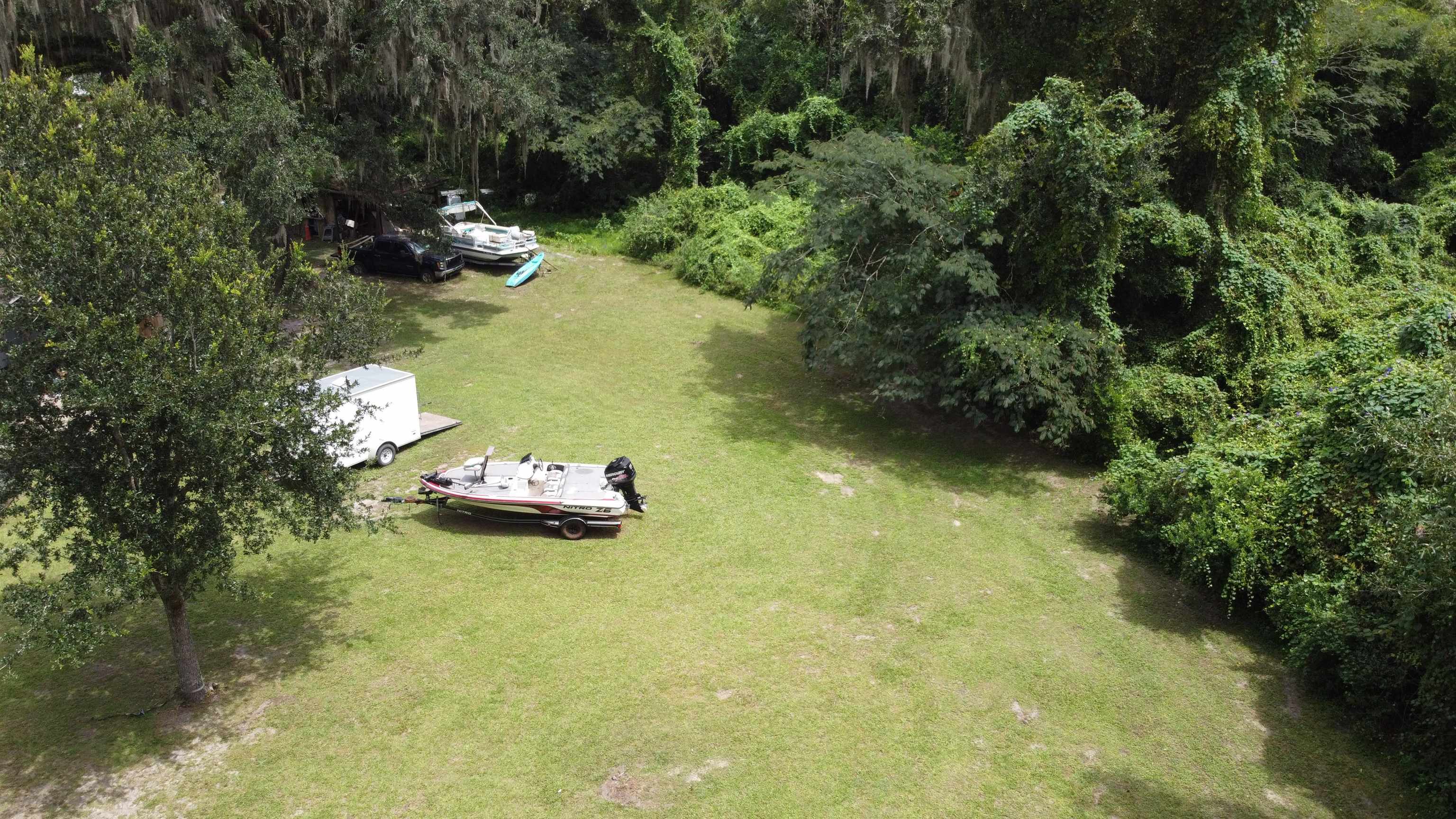 35 C L Townsend Lane, Crawfordville, Florida image 14