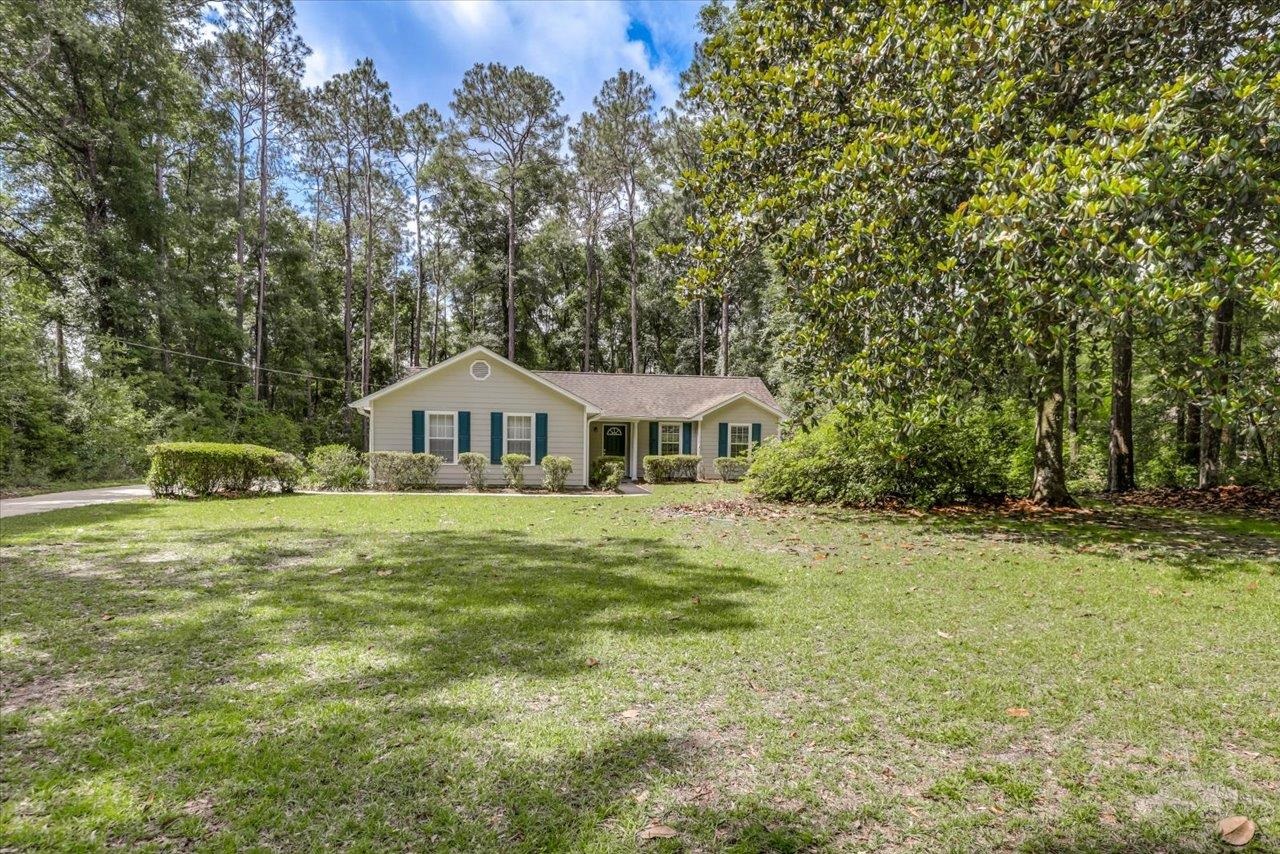 107 Edgewood Drive, Crawfordville, Texas image 2
