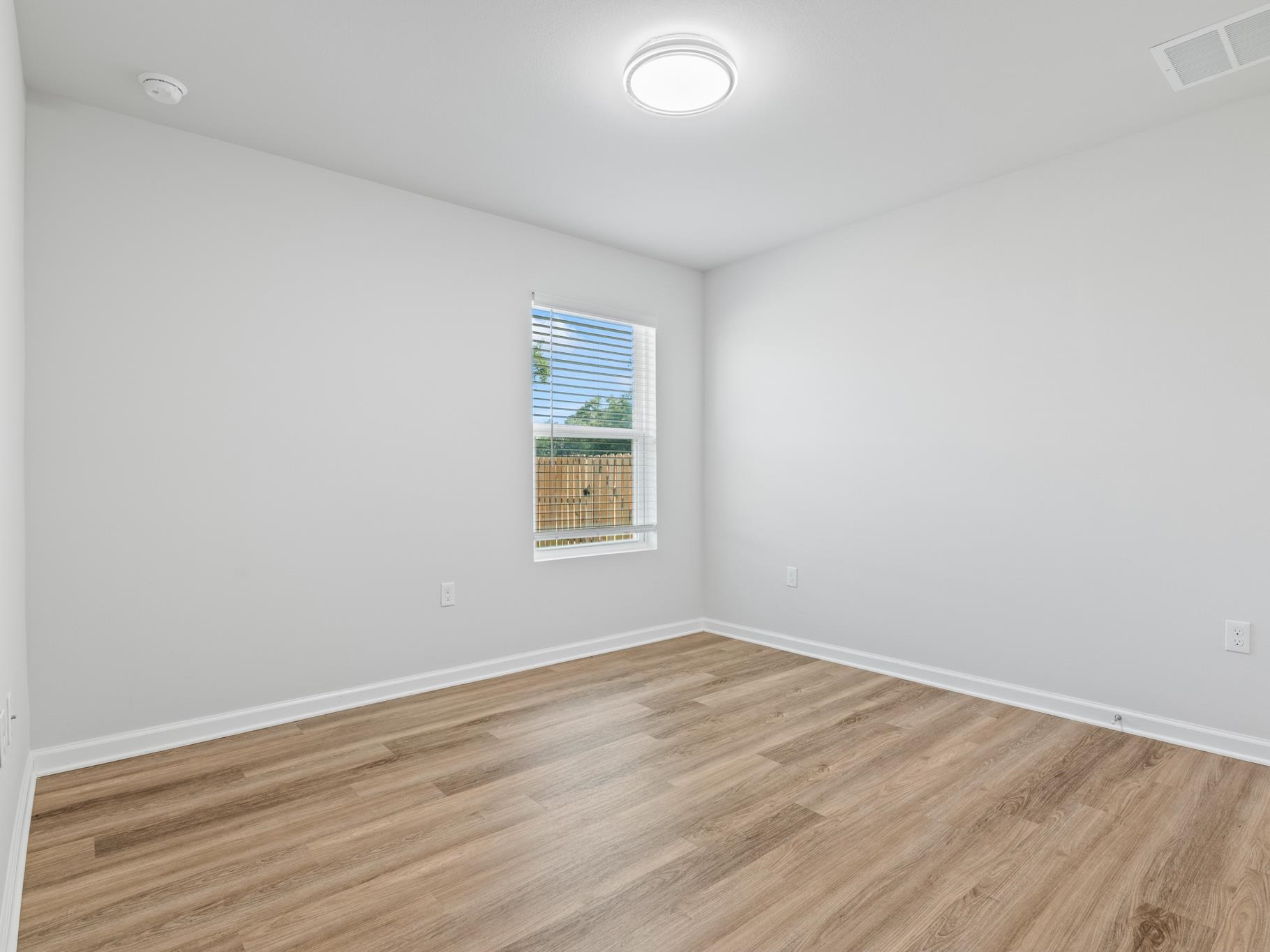 50 E Pecan Street, Crawfordville, Texas image 32