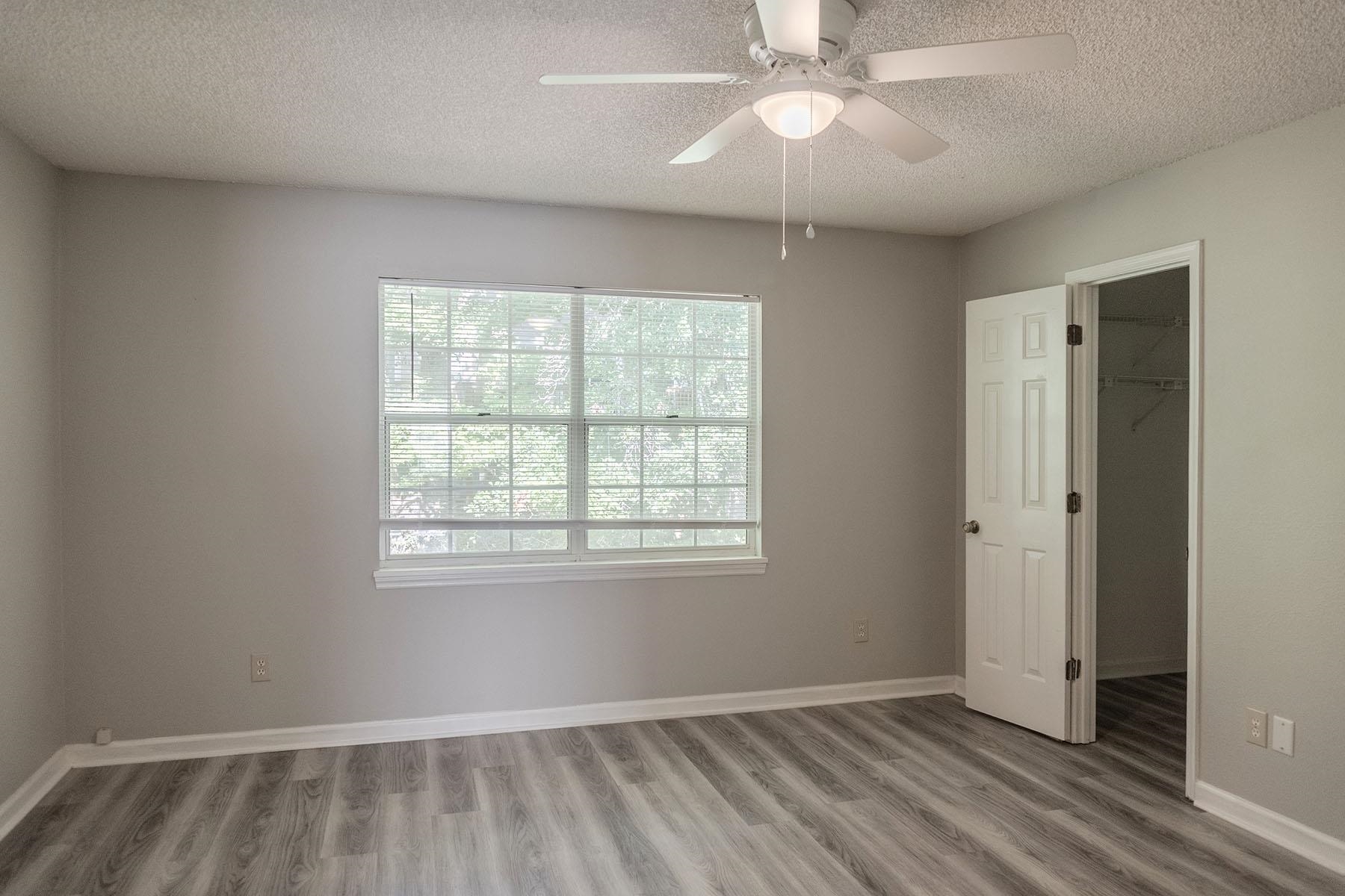 2382 Gregory Drive, Tallahassee, Florida image 12