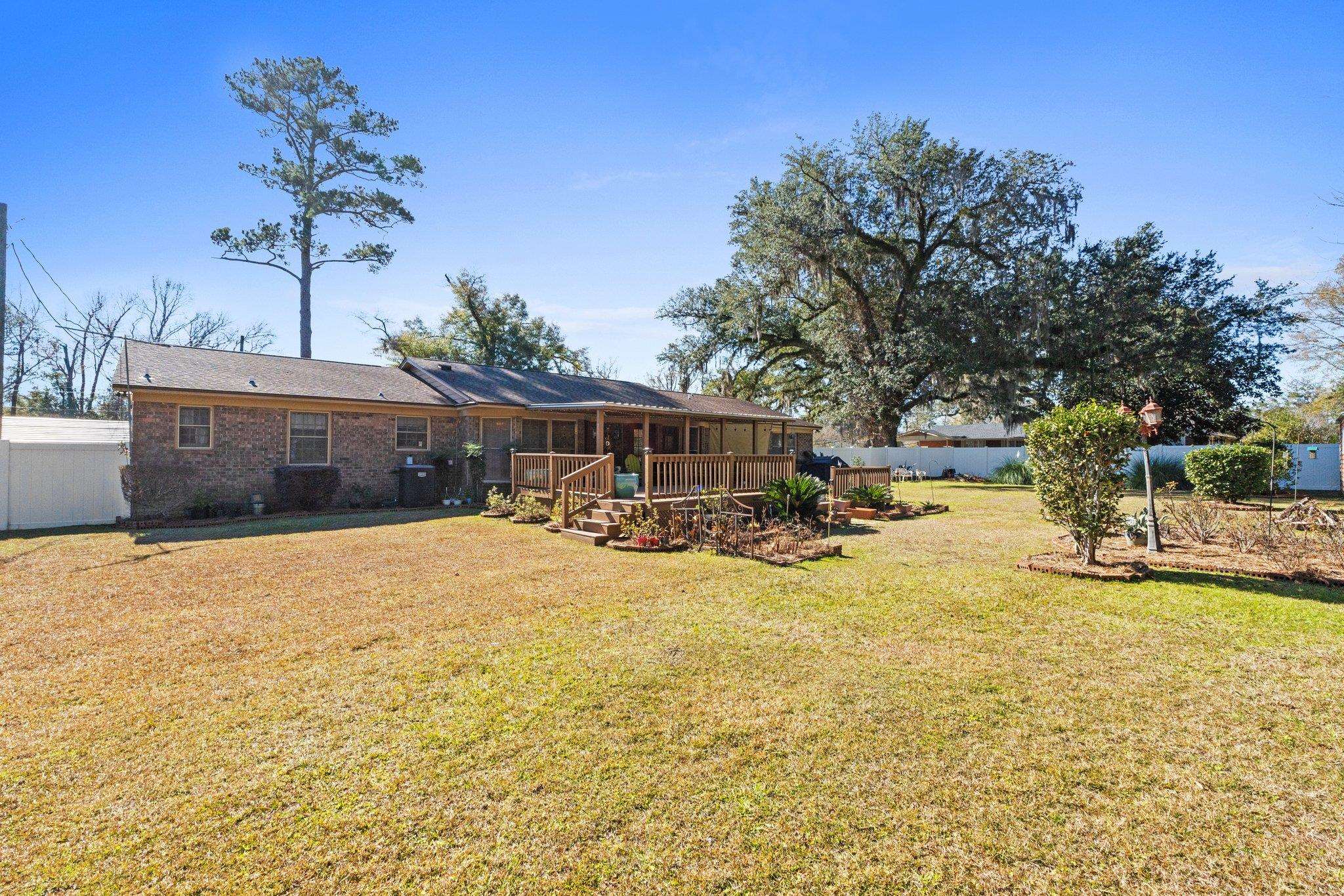 312 W Marion Street, Chattahoochee, Florida image 37