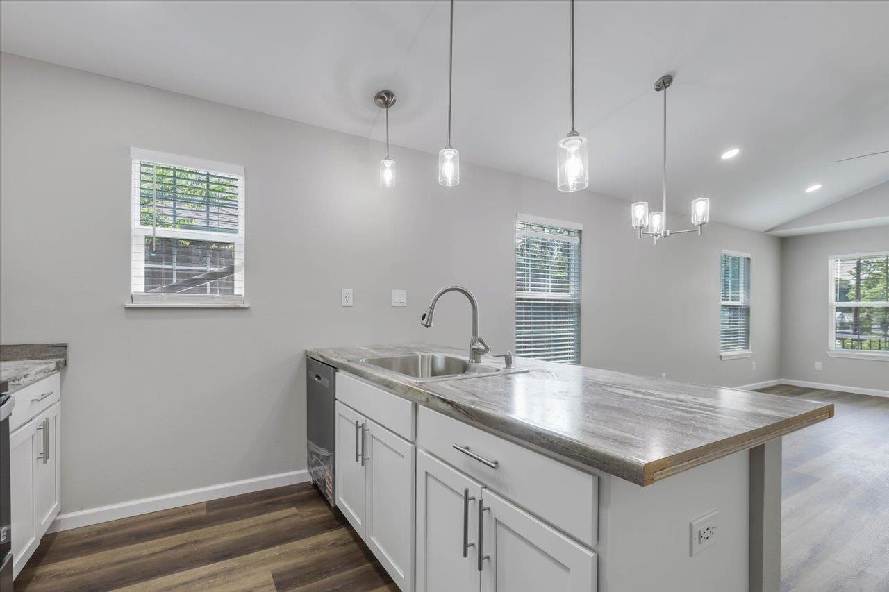 730 W 7th Avenue, Tallahassee, Texas image 7