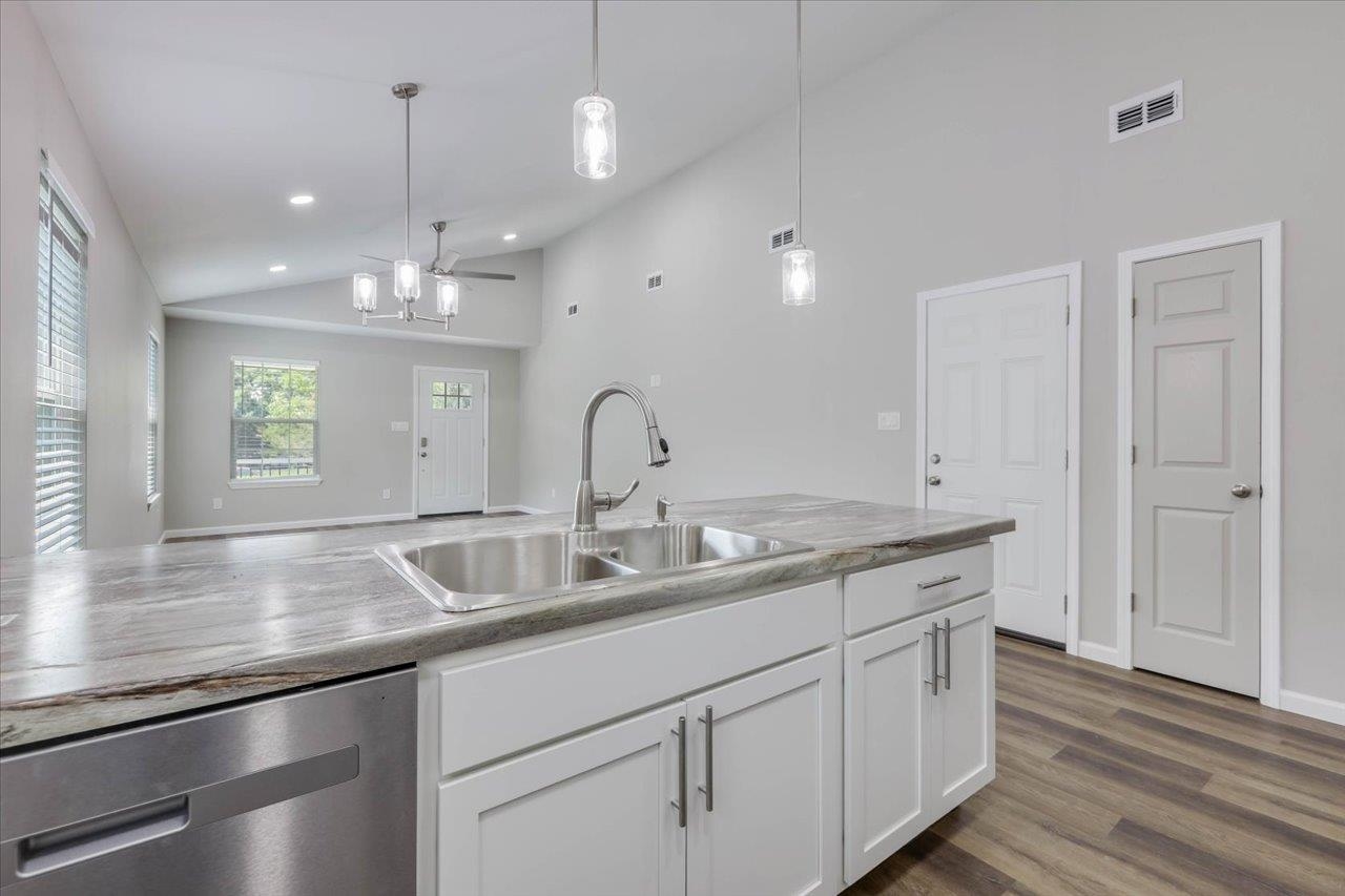 730 W 7th Avenue, Tallahassee, Texas image 8