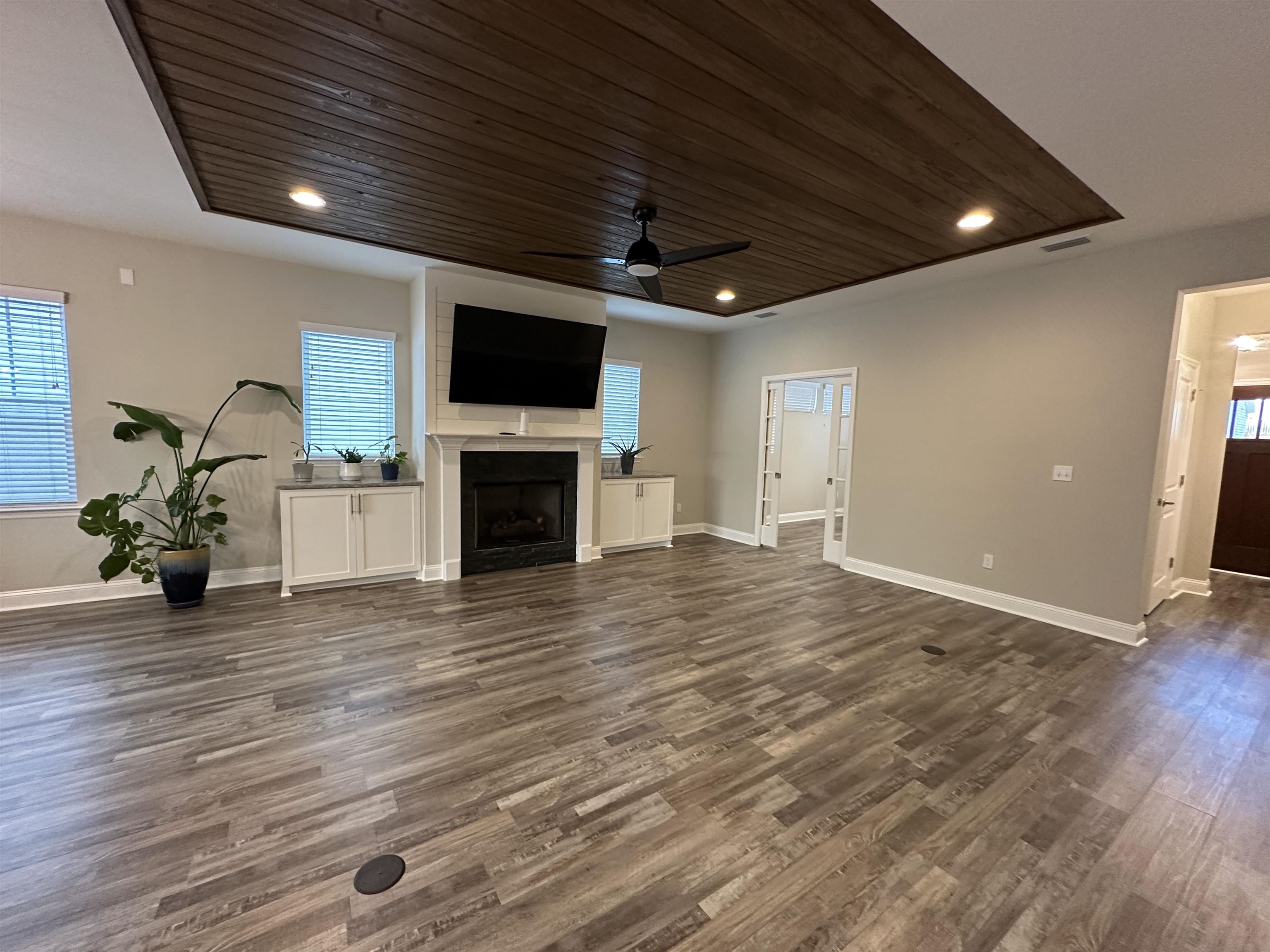 8704 Glenoak Trail, Tallahassee, Florida image 2